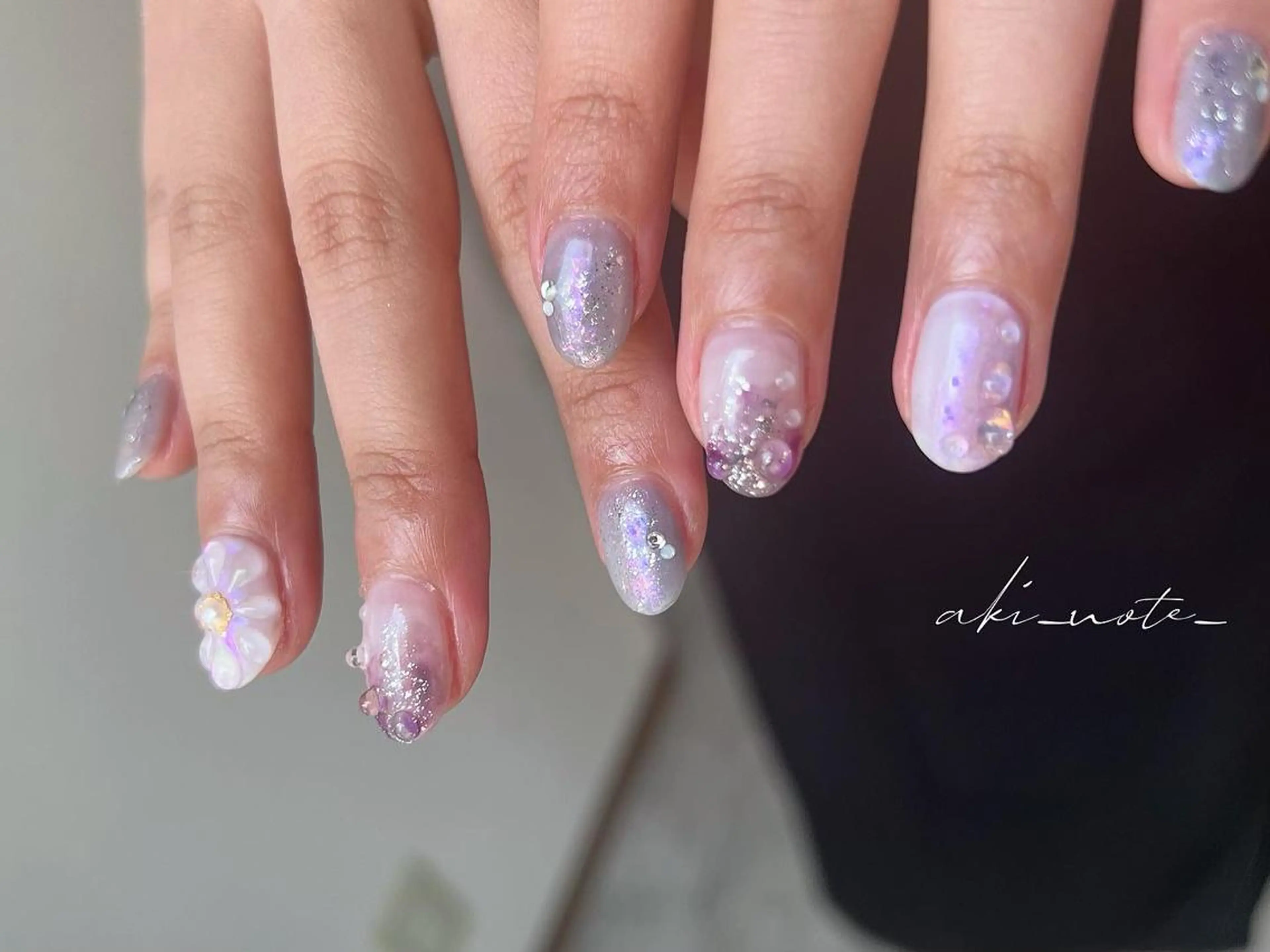 ネイル フットネイル ジェルネイル 氷ネイル・うるうるネイル 韓国ネイル ニュアンスネイル ハンドネイル フットネイル GRANDE大須 栄/店長 aki🌙のネイルデザイン