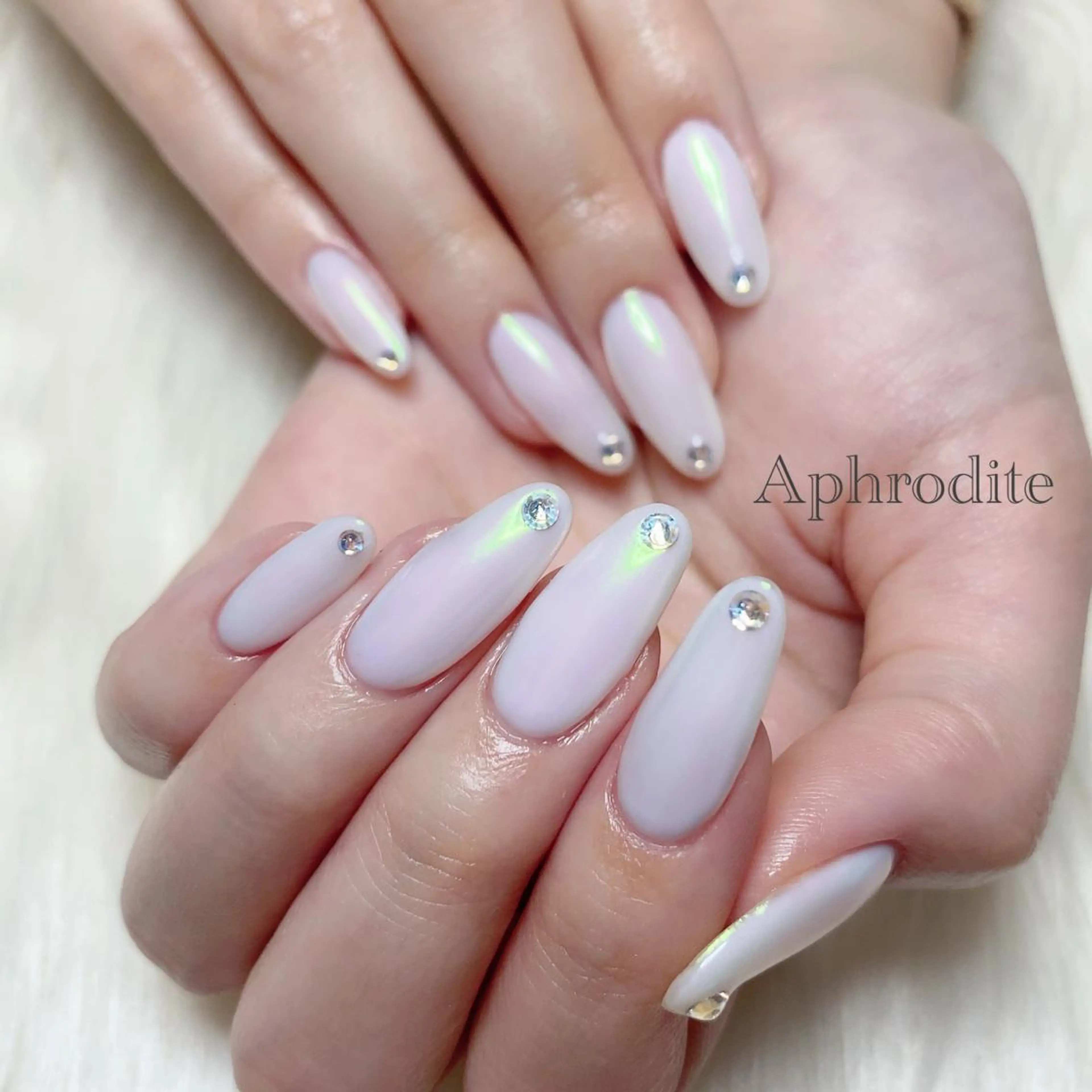 ネイル Aphrodite パラジェル認定サロンのネイルデザイン