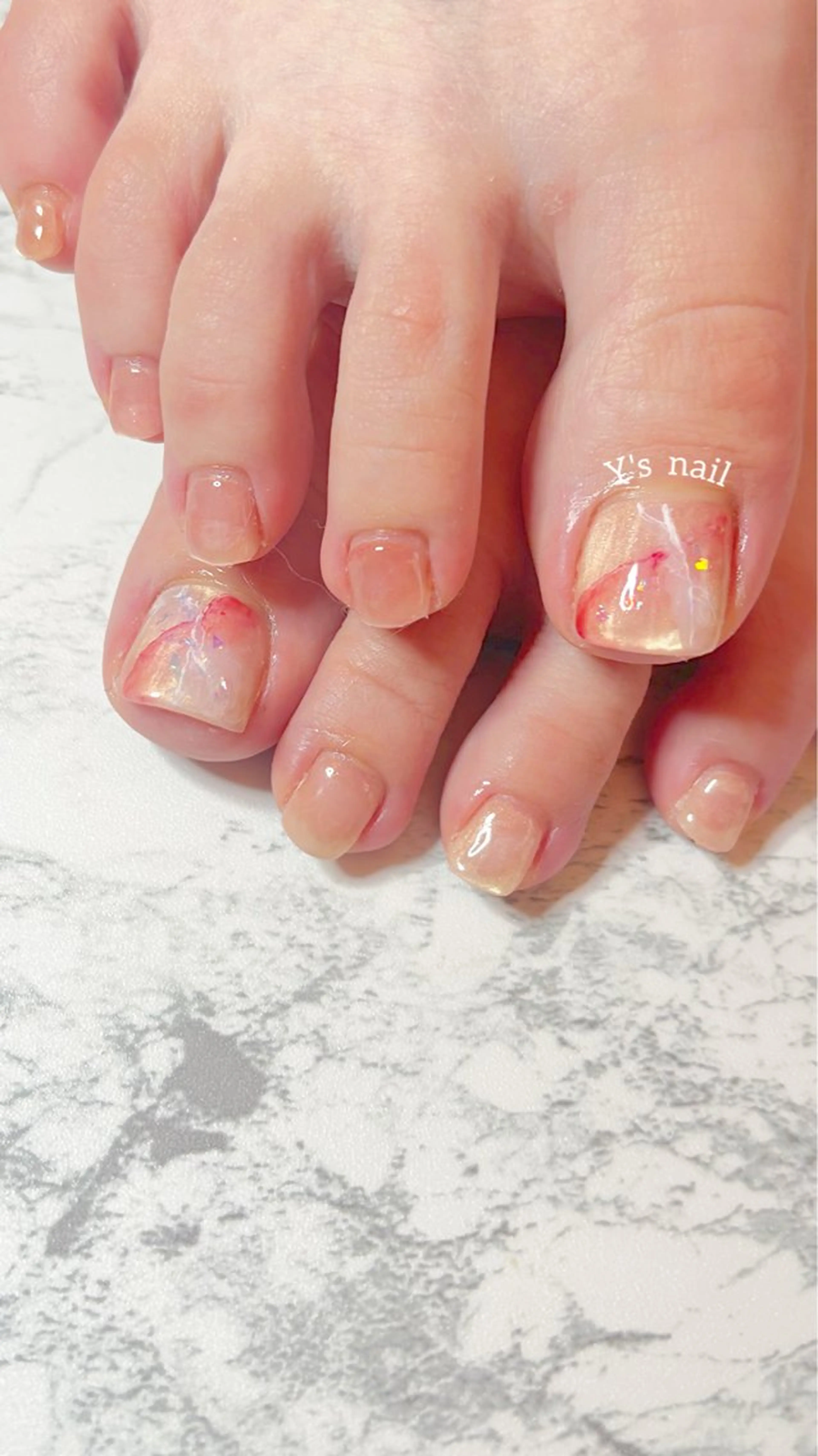 ネイル 大理石ネイル(マーブル) フットネイル 手書きが得意🖌️ Y’s  nailのネイルデザイン