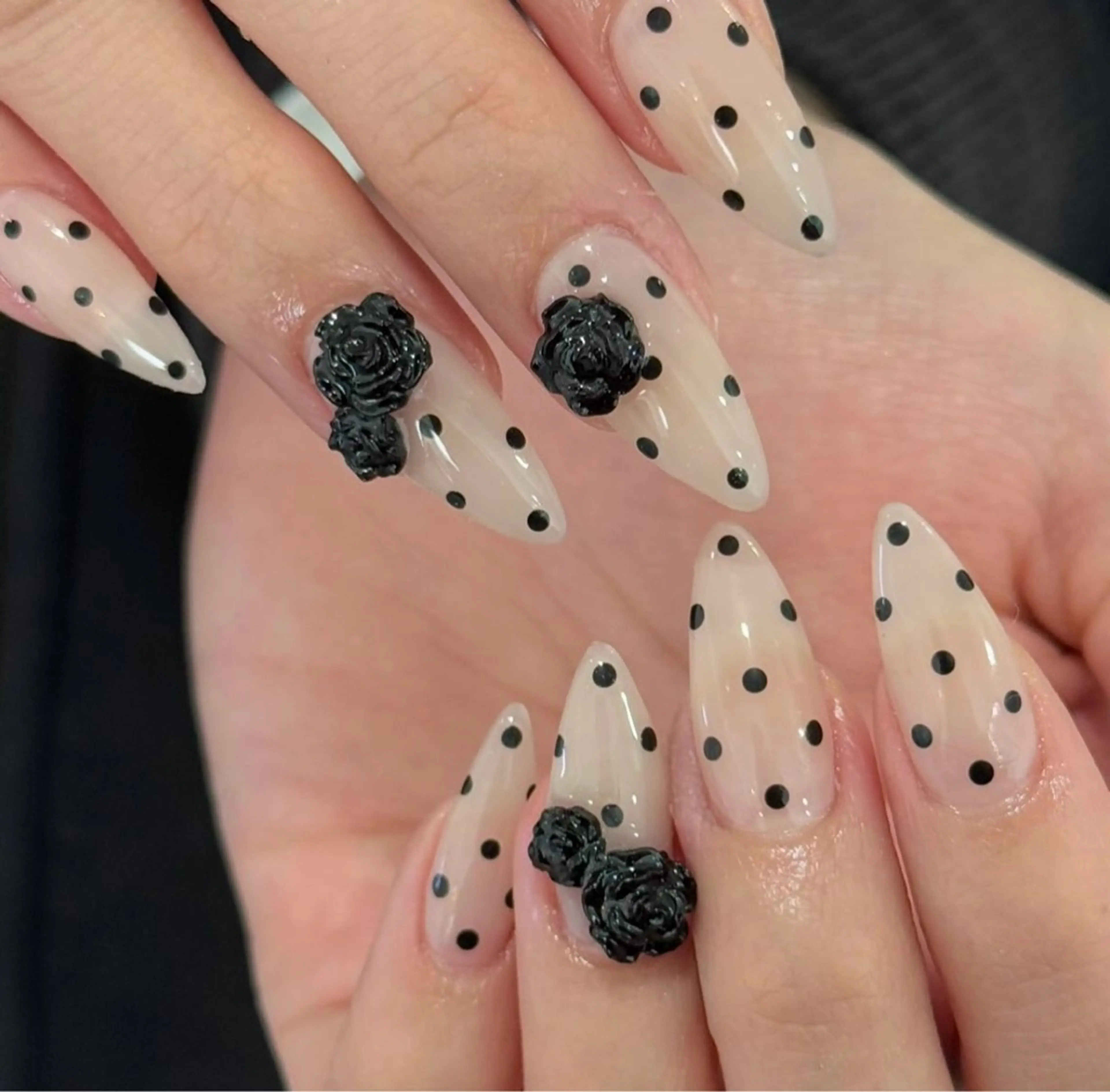 ネイル フットネイル フレンチネイル グラデーション キラキラネイル マグネットネイル Lina nailのネイルデザイン