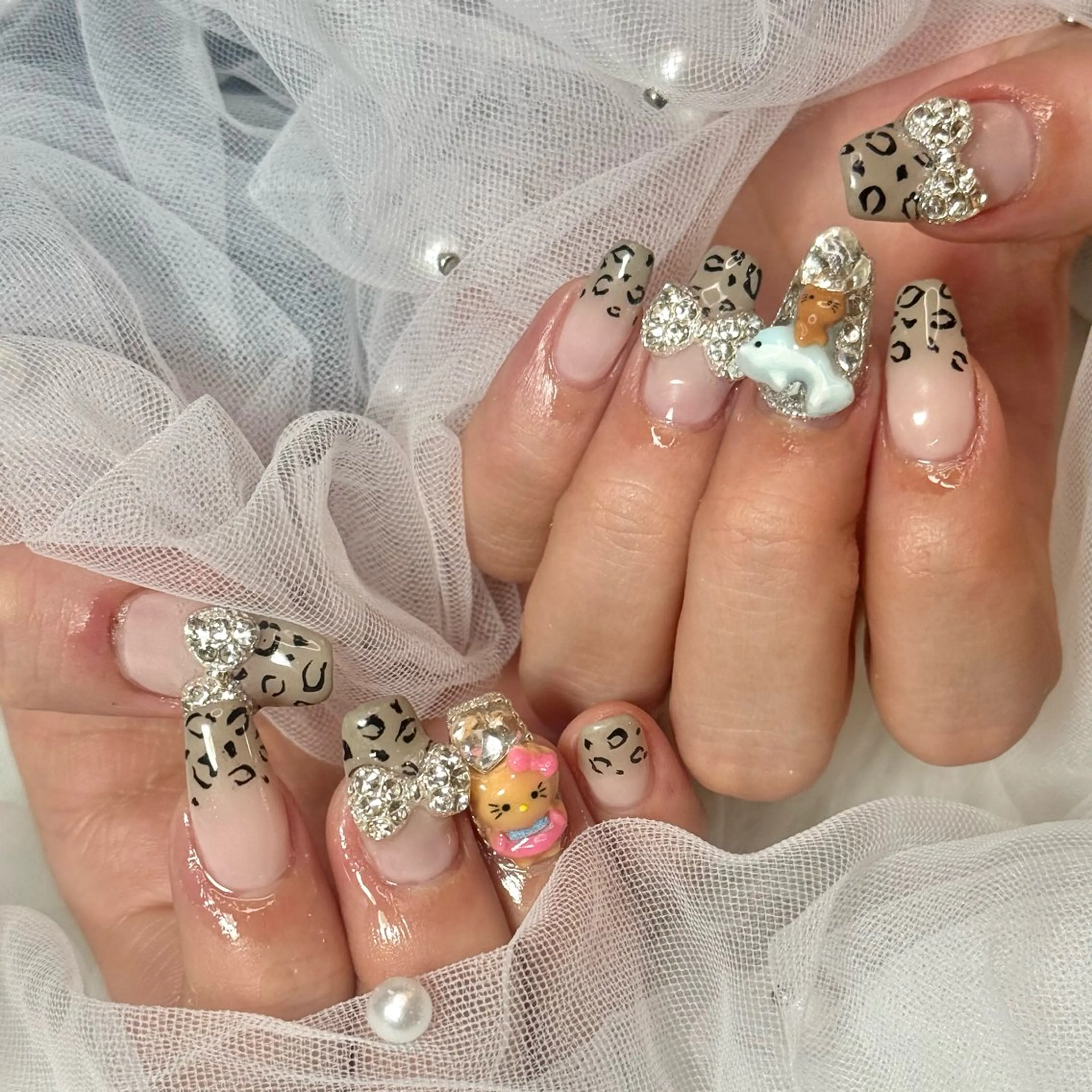 ネイル ハンドネイル Maggie ✴︎Aliceのネイルデザイン