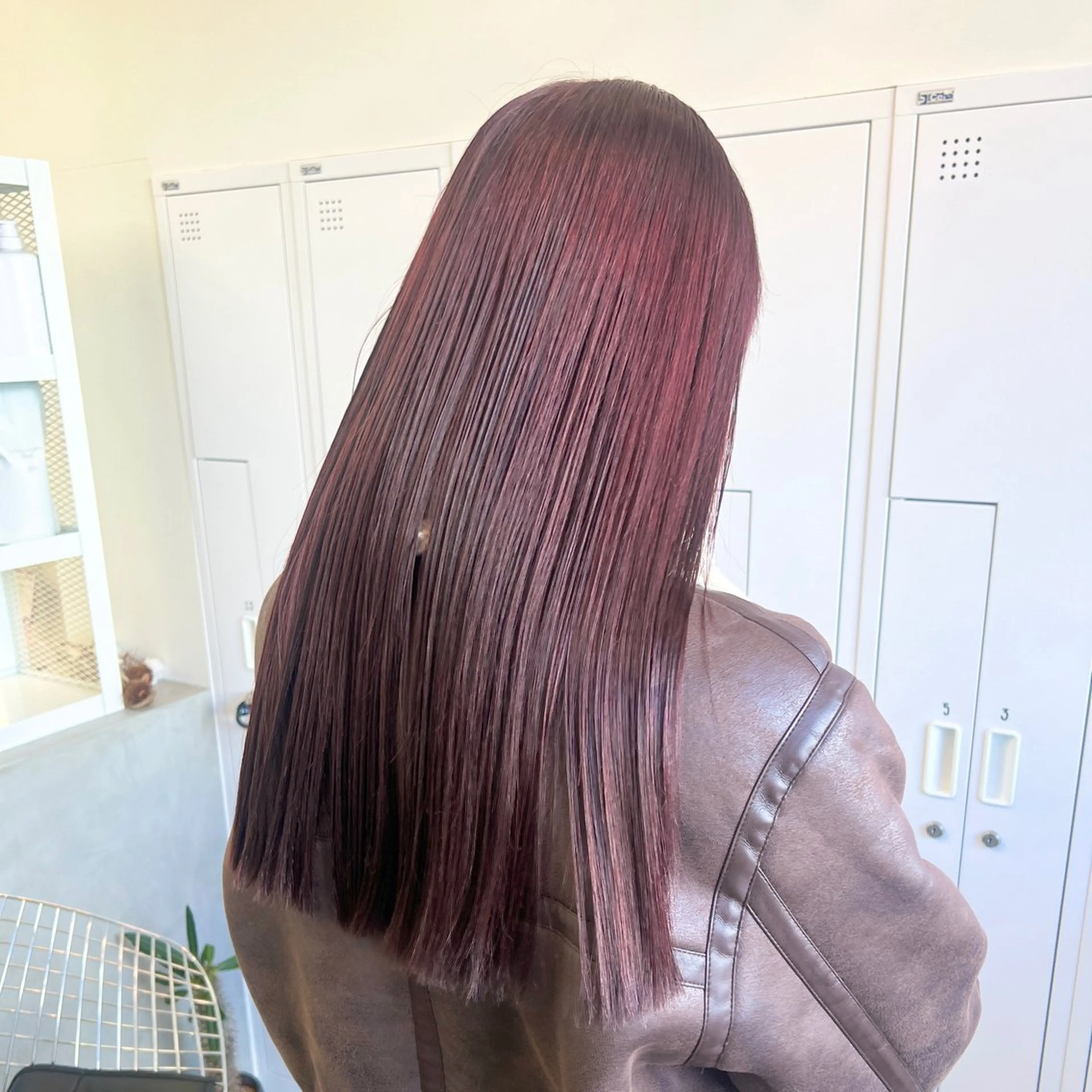 ロング カラー ピンクカラー パープルカラー クロスパーマ× 透明感カラー✂︎のヘアスタイル