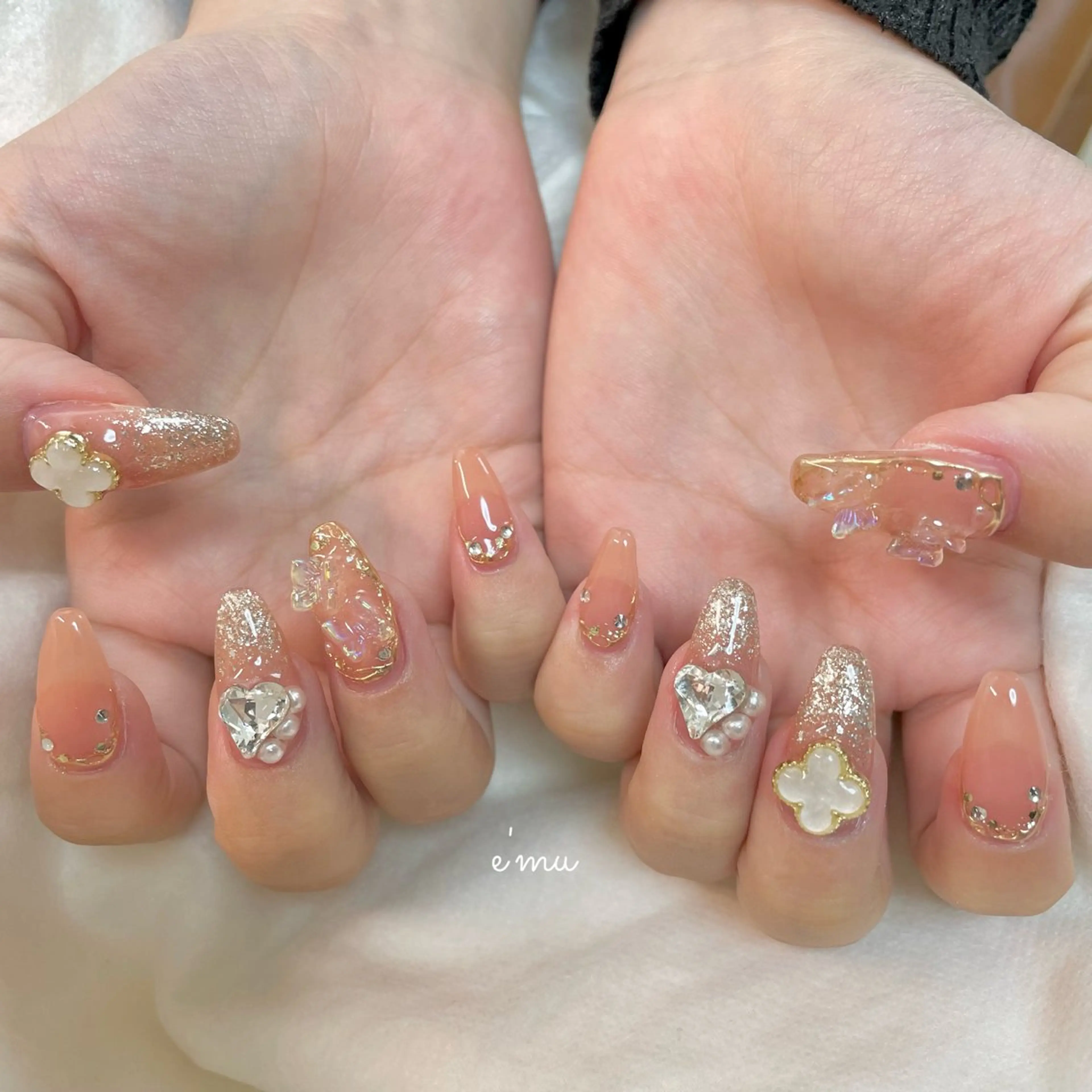 ネイル ワンホンネイル ハンドネイル nail salon e'mu💐のネイルデザイン