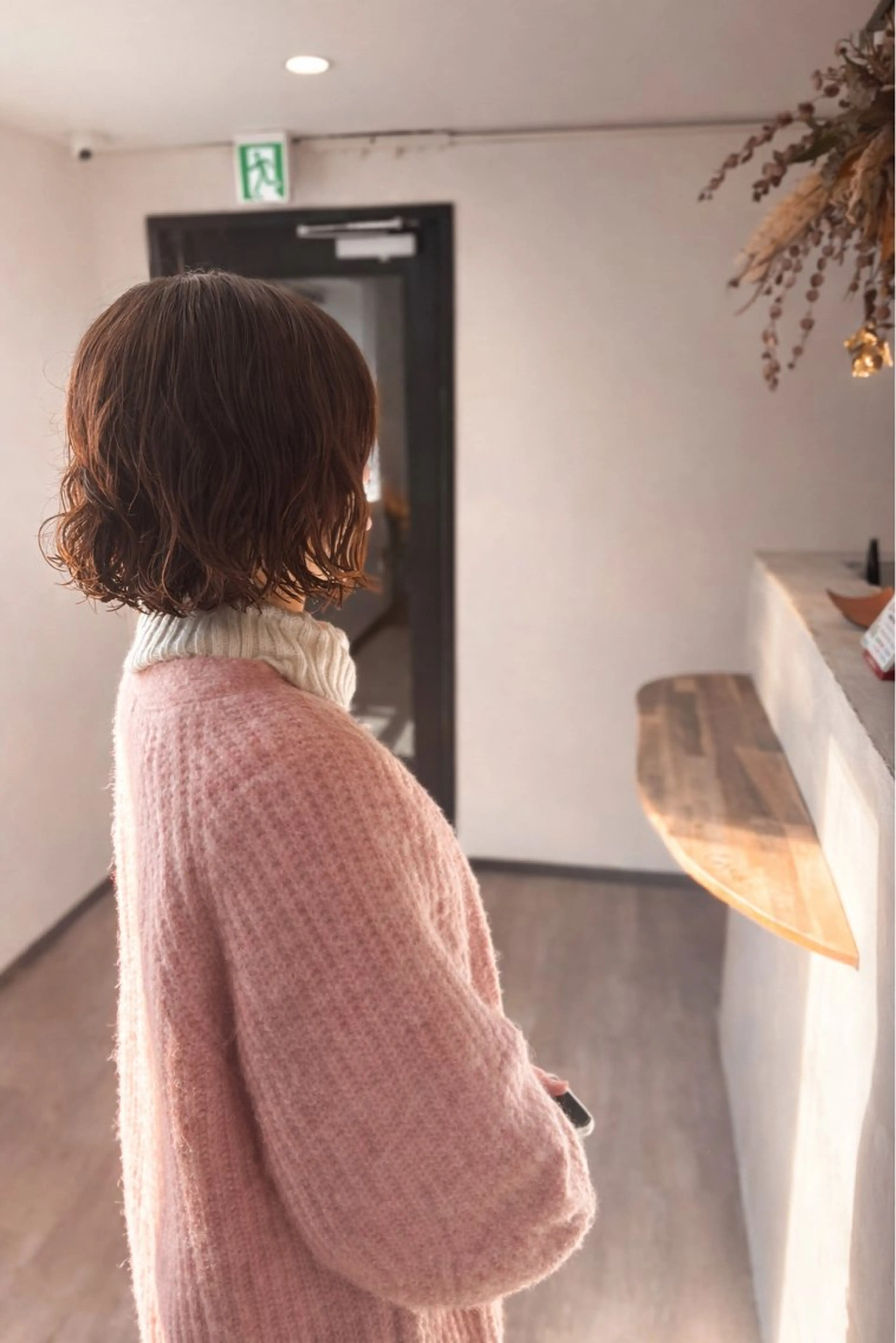 ミディアム パーマ ミディアムパーマ ボブ スパイラルパーマ カット パーマ ふわりhair💭 emo.中澤慶のヘアスタイル