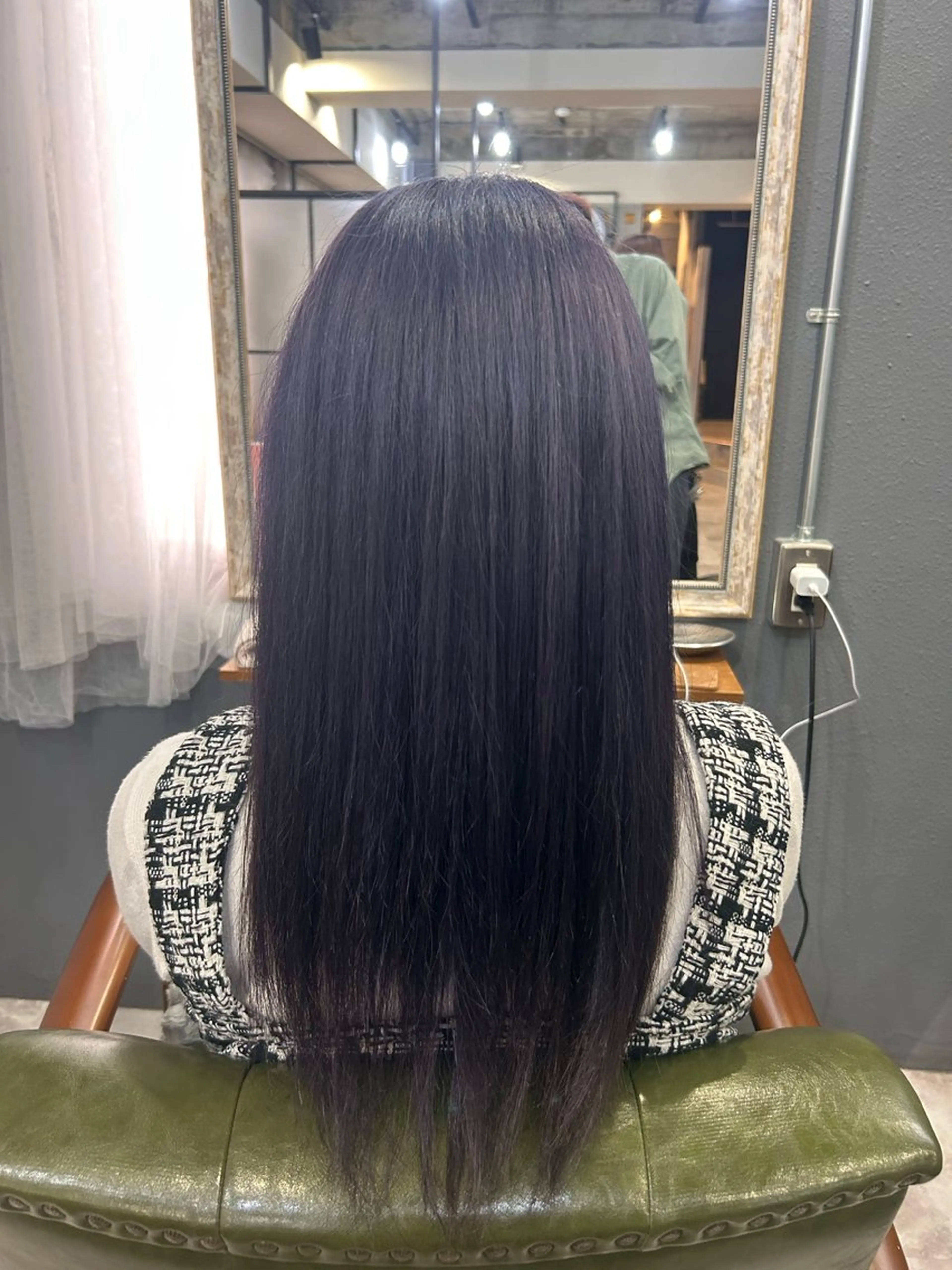 トリプルカラー(ブリーチ×2+オンカラー)(ミディアム・ロング専用)の写真