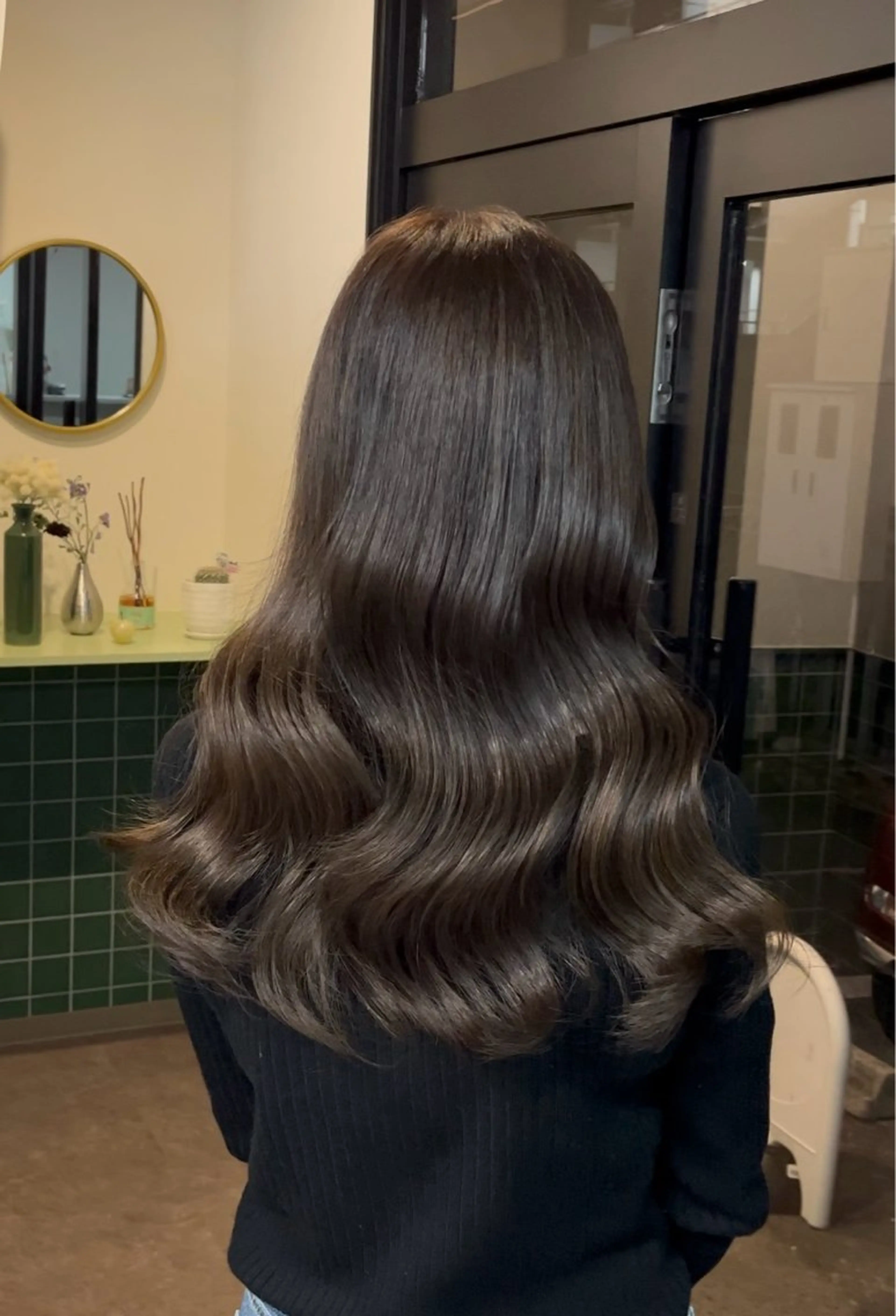 カラー 透明感カラー グレージュ オリーブグレージュ オリーブグレー カット ヘアカラー 本木下朋花/髪質 改善×ダブルカラーのヘアスタイル