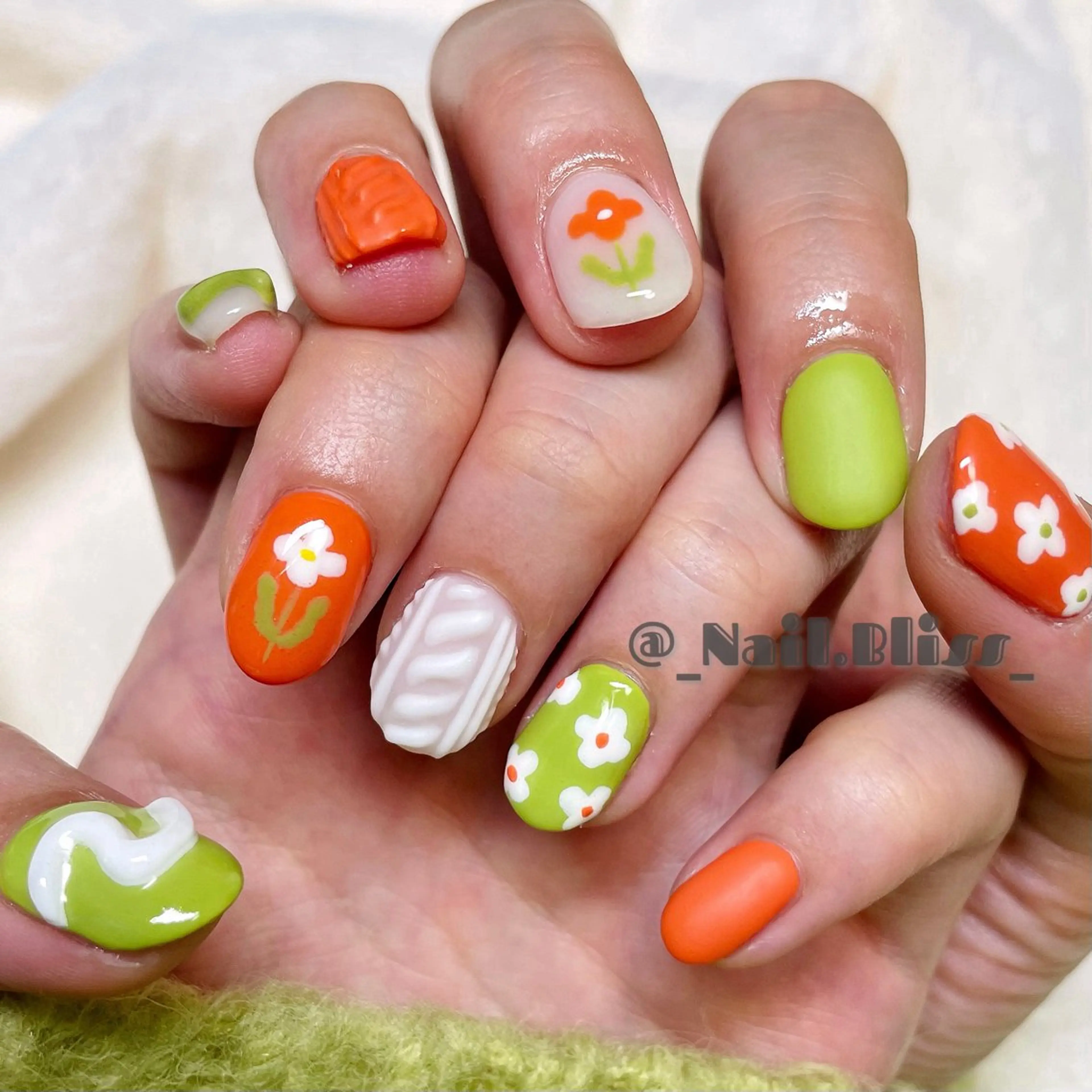 ネイル マットネイル 持ち込み ハンドネイル NAIL BLISSのネイルデザイン