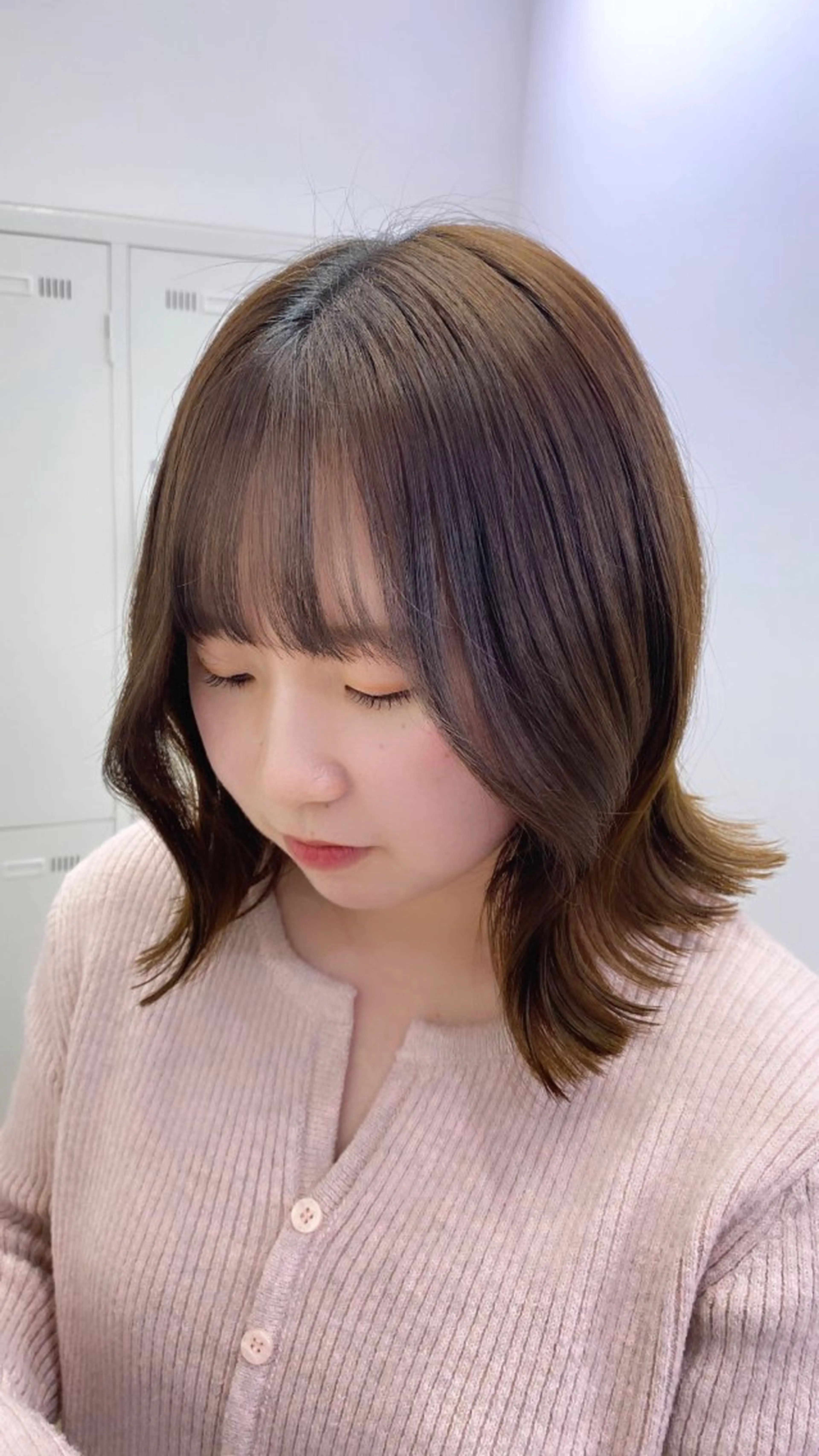 ミディアム カラー くびれヘア カット ヘアカラー トリートメント 長妻莉央/縮毛矯正 髪質改善カラーのヘアスタイル