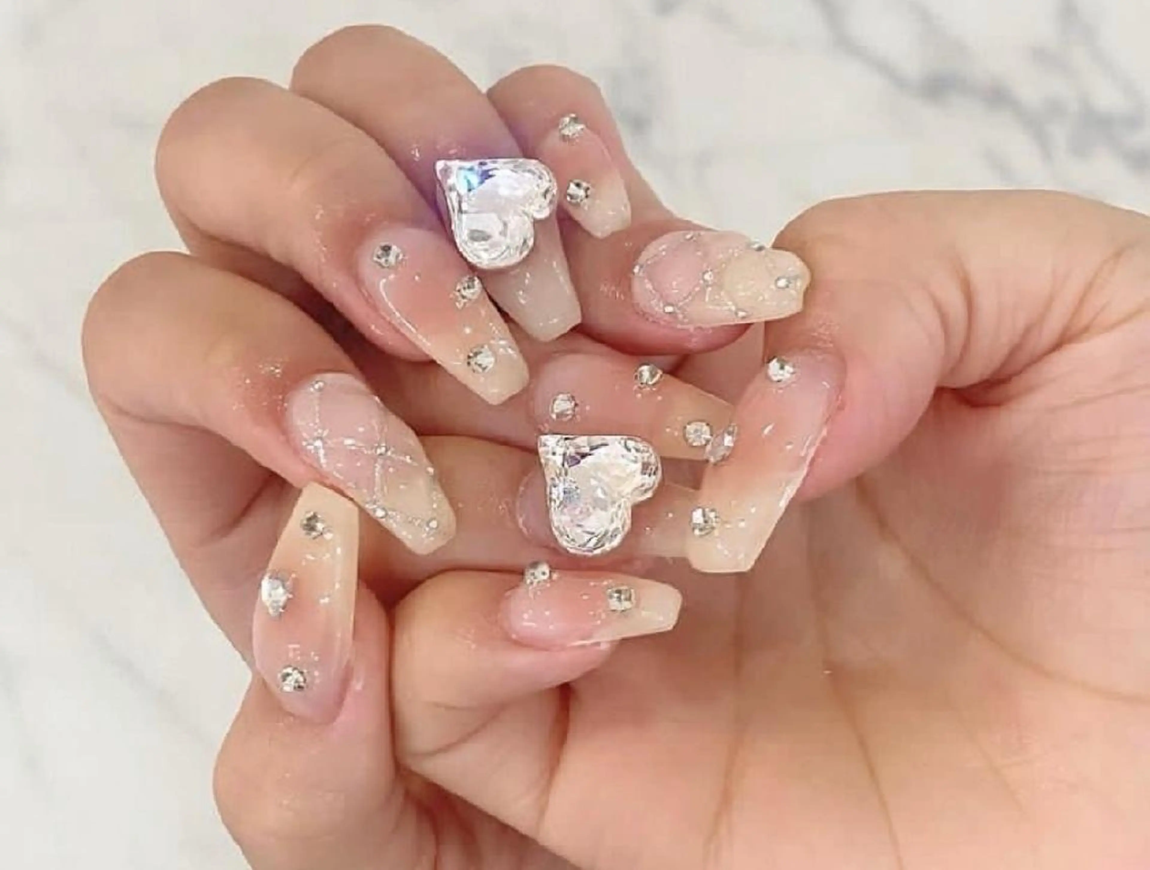 ネイル ハンドネイル Mi Naのネイルデザイン