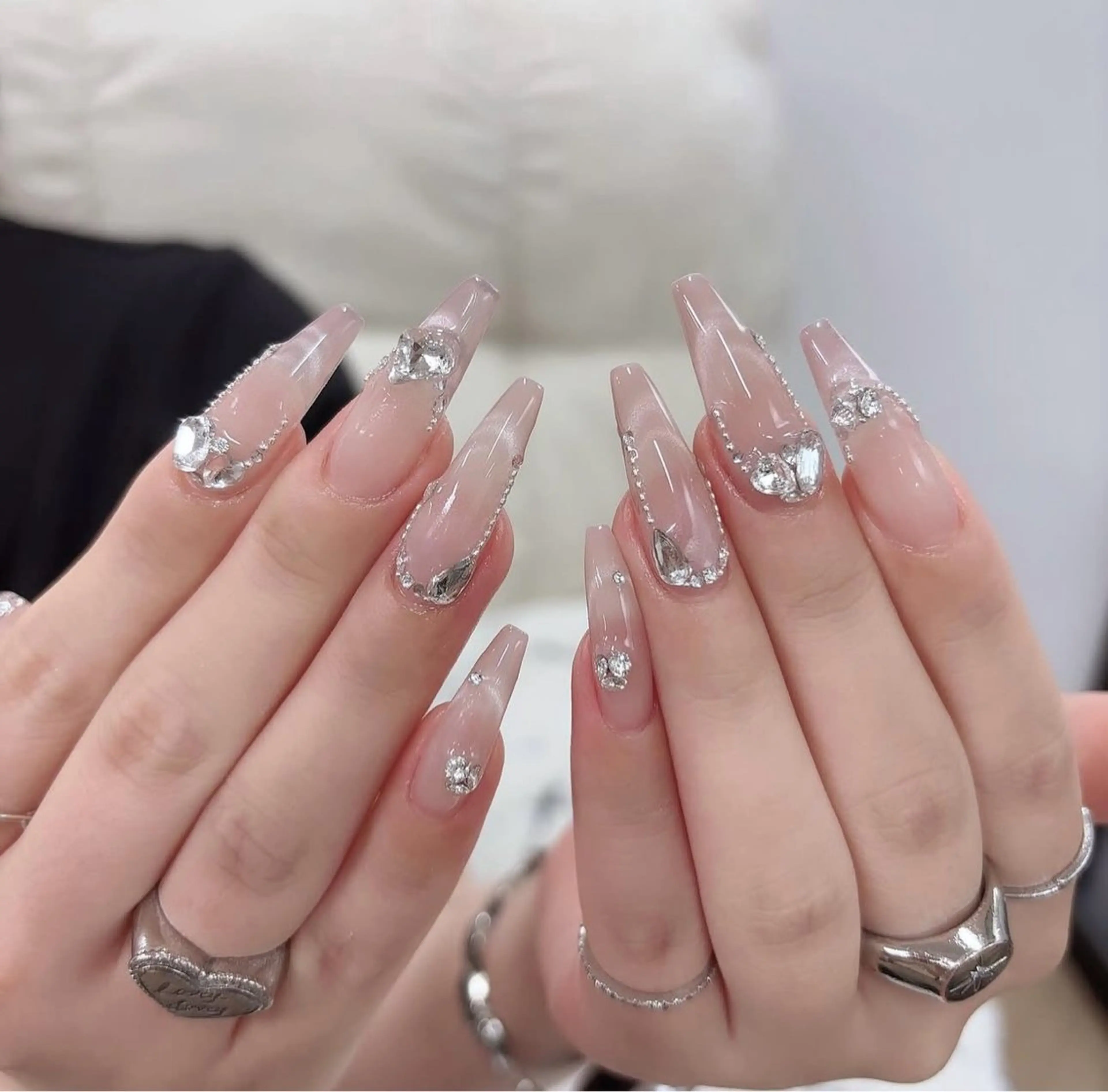 ネイル 韓国ネイル 持ち込み ニュアンスネイル ネイルチップ ハンドネイル TABI ANA.CHUOのネイルデザイン