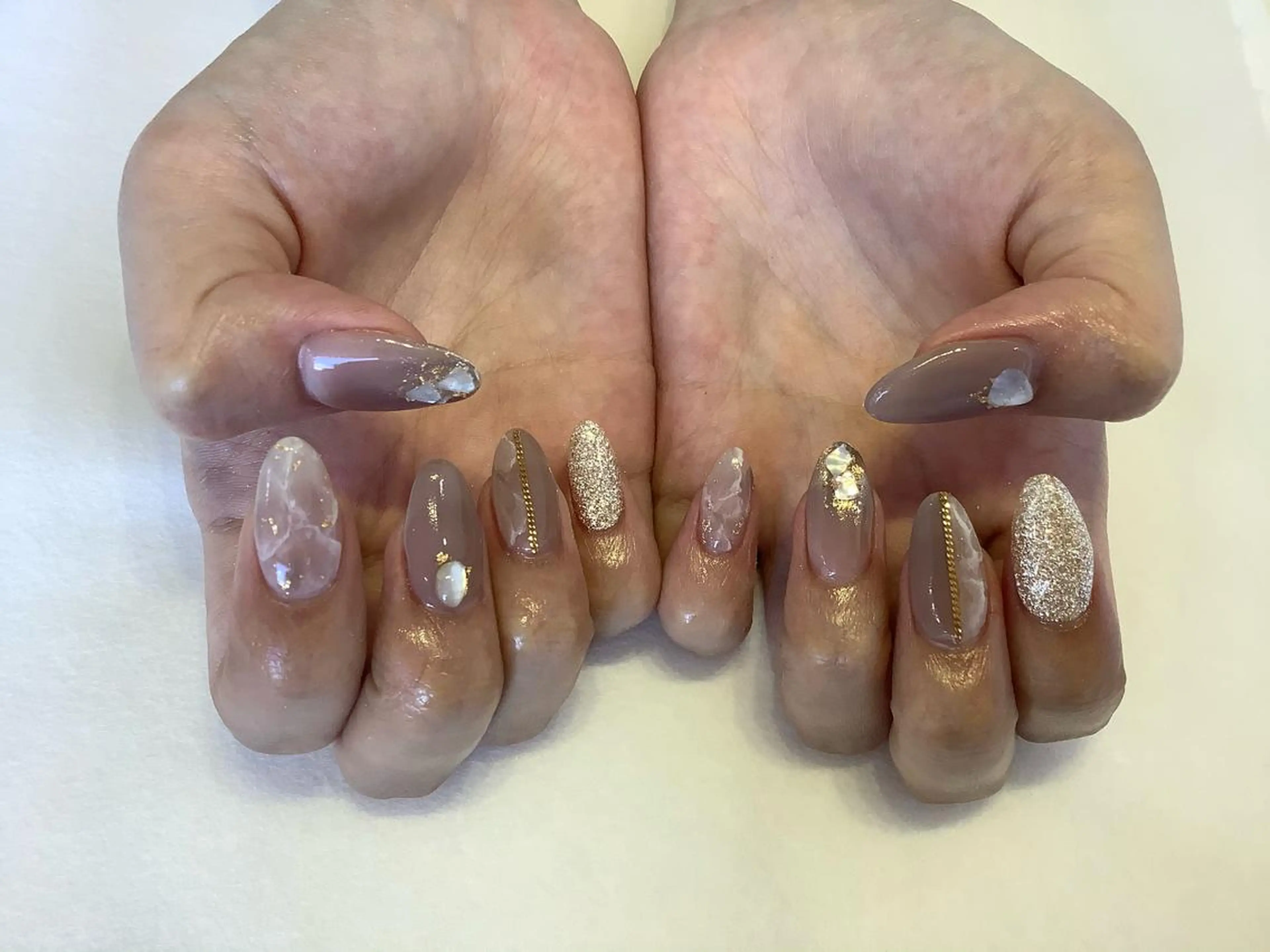 ネイル ハンドネイル 💎🐰 saki. m 🐰💎のネイルデザイン