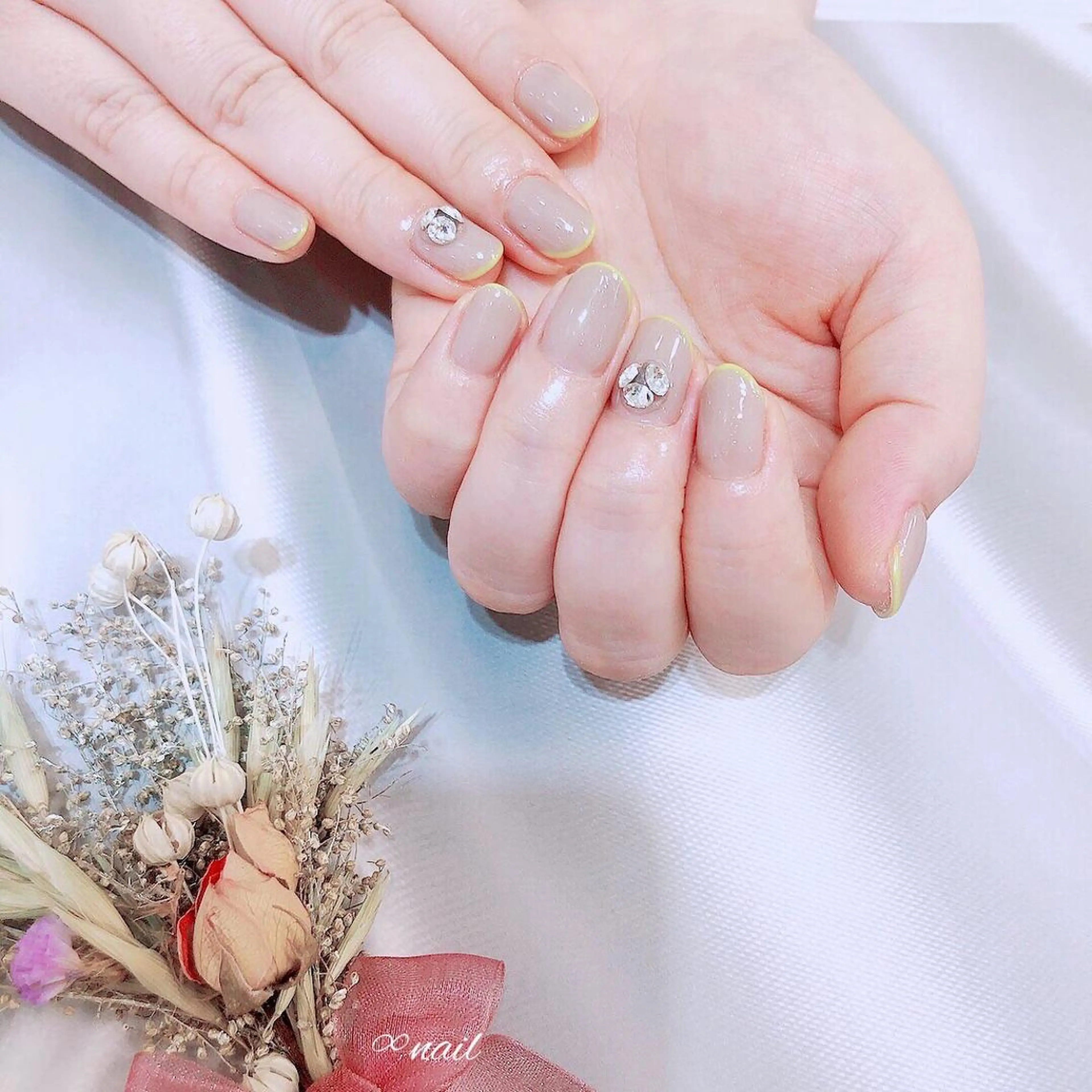 ネイル アートネイル ジェルネイル キラキラネイル オフィスネイル ショートネイル ♾nail 恵美のマツエク・マツパデザイン