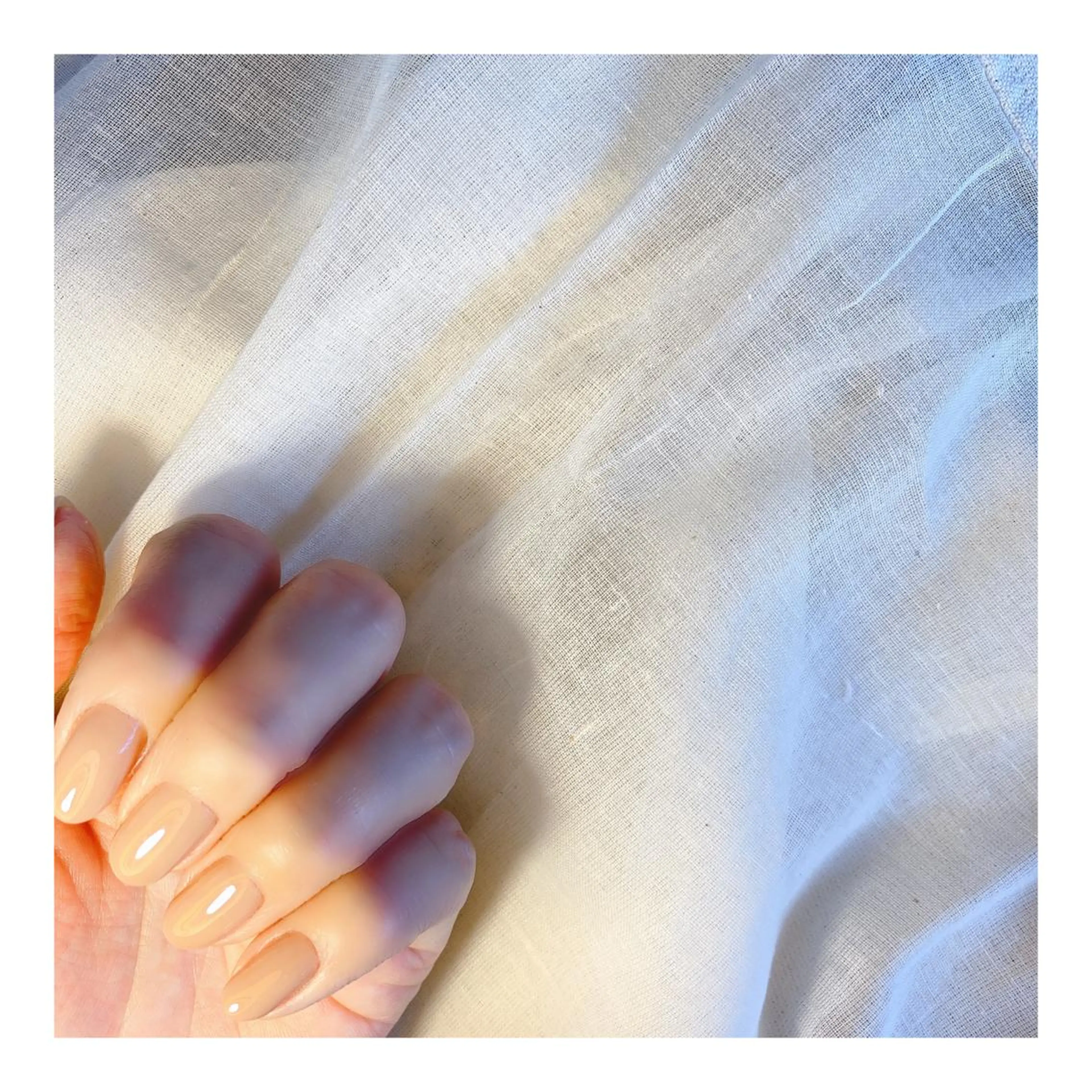 ネイル ワンカラーネイル fig tree所属・fig  tree 地爪育成モニターのネイルデザイン