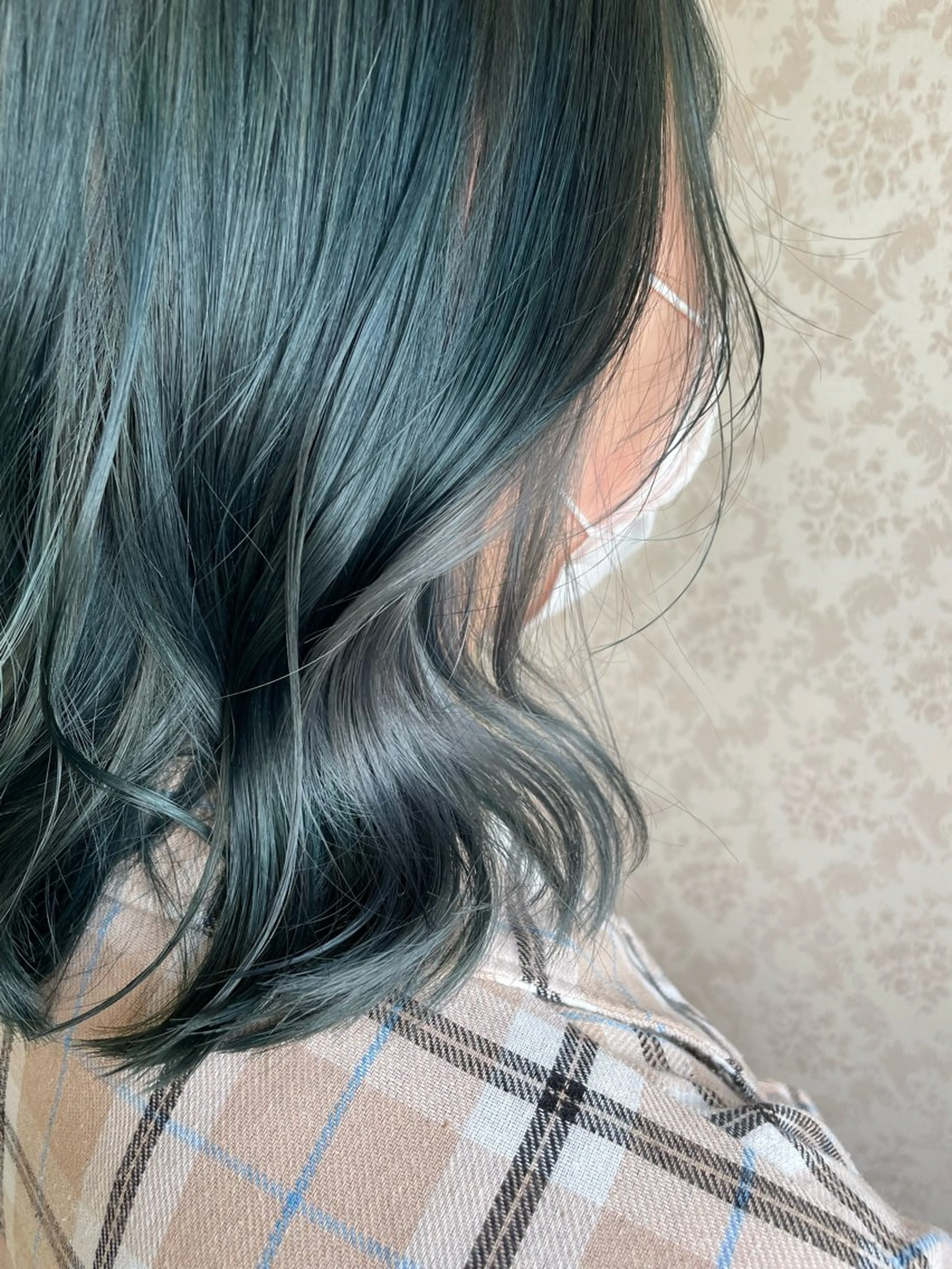 カラー ヒヨシ ルナのヘアスタイル