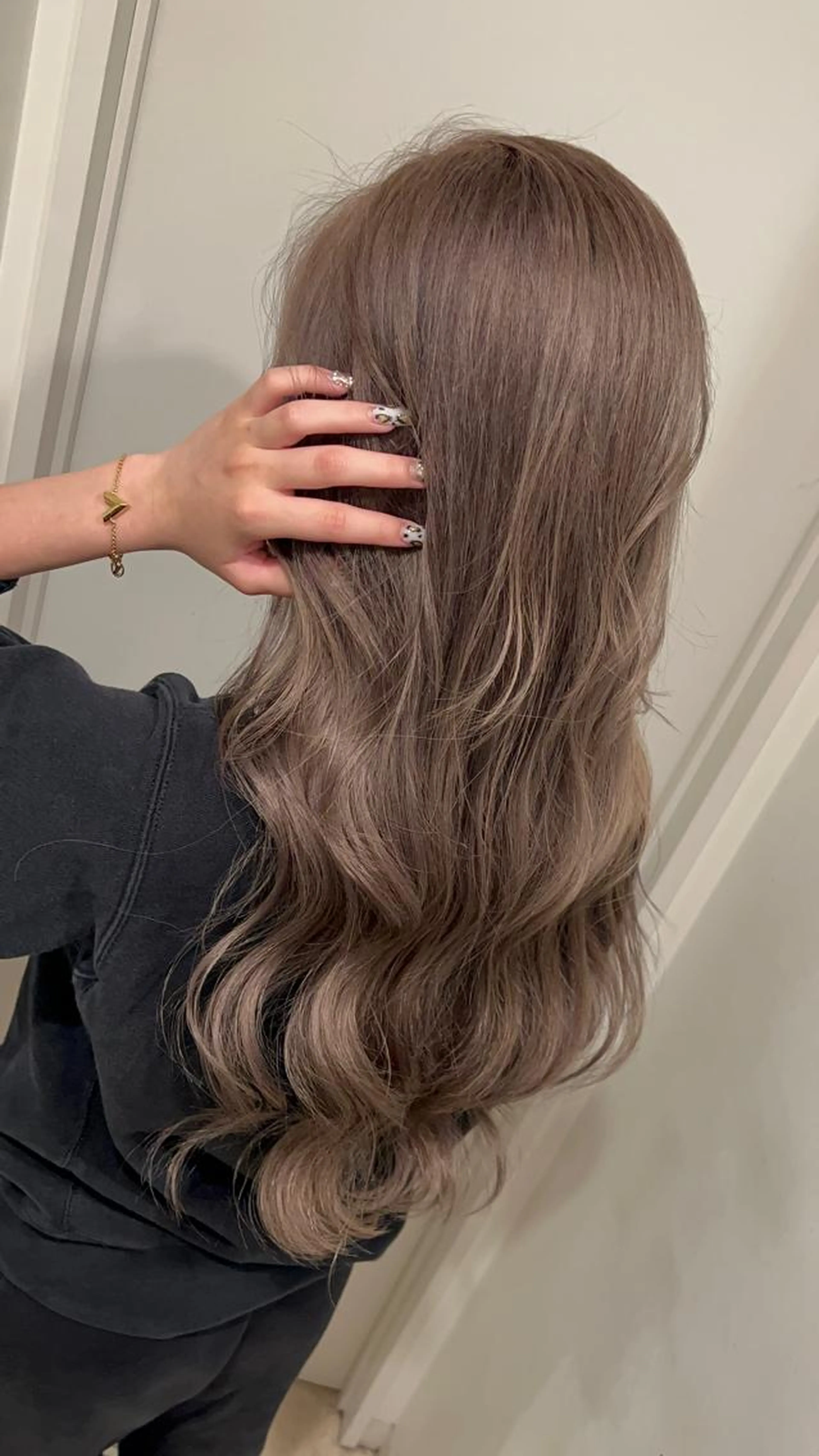 カット+ダブルカラー【ケアブリーチ付き】+2STEPトリートメントの写真