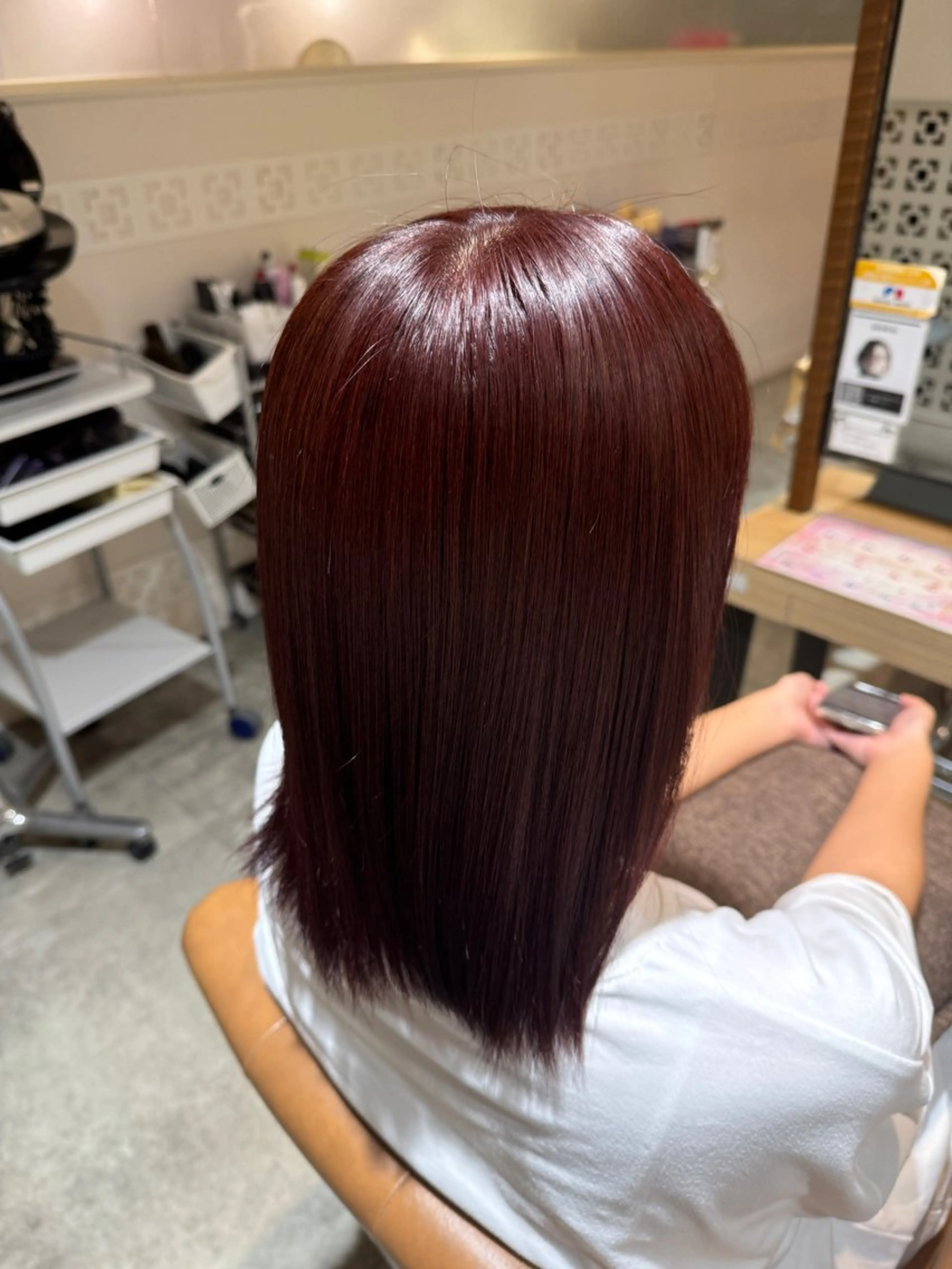 ミディアム レッドブラウン Narumi ／モデル様募集中✨のヘアスタイル