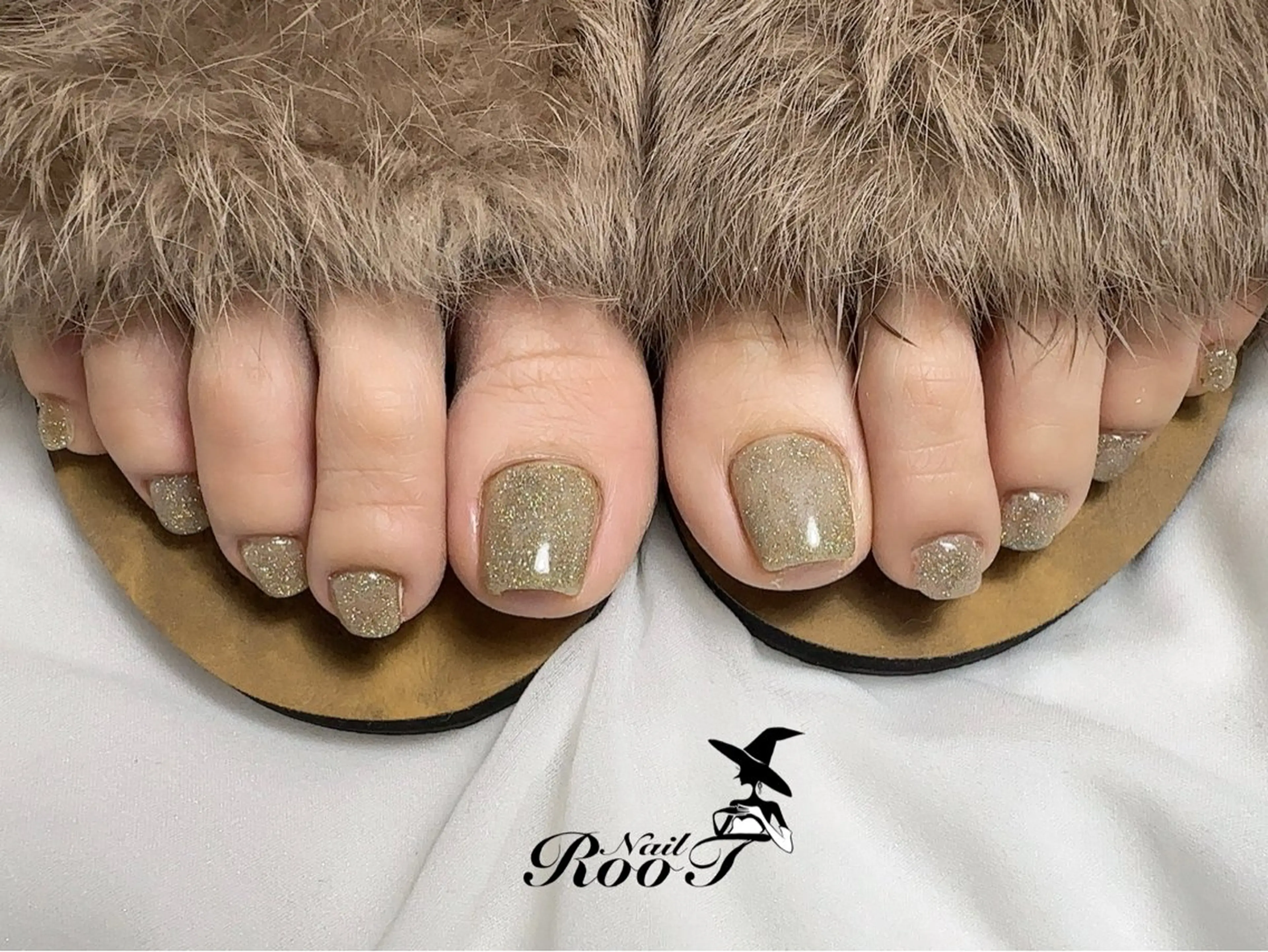 ネイル フラッシュネイル フットネイル RooT Nailのネイルデザイン