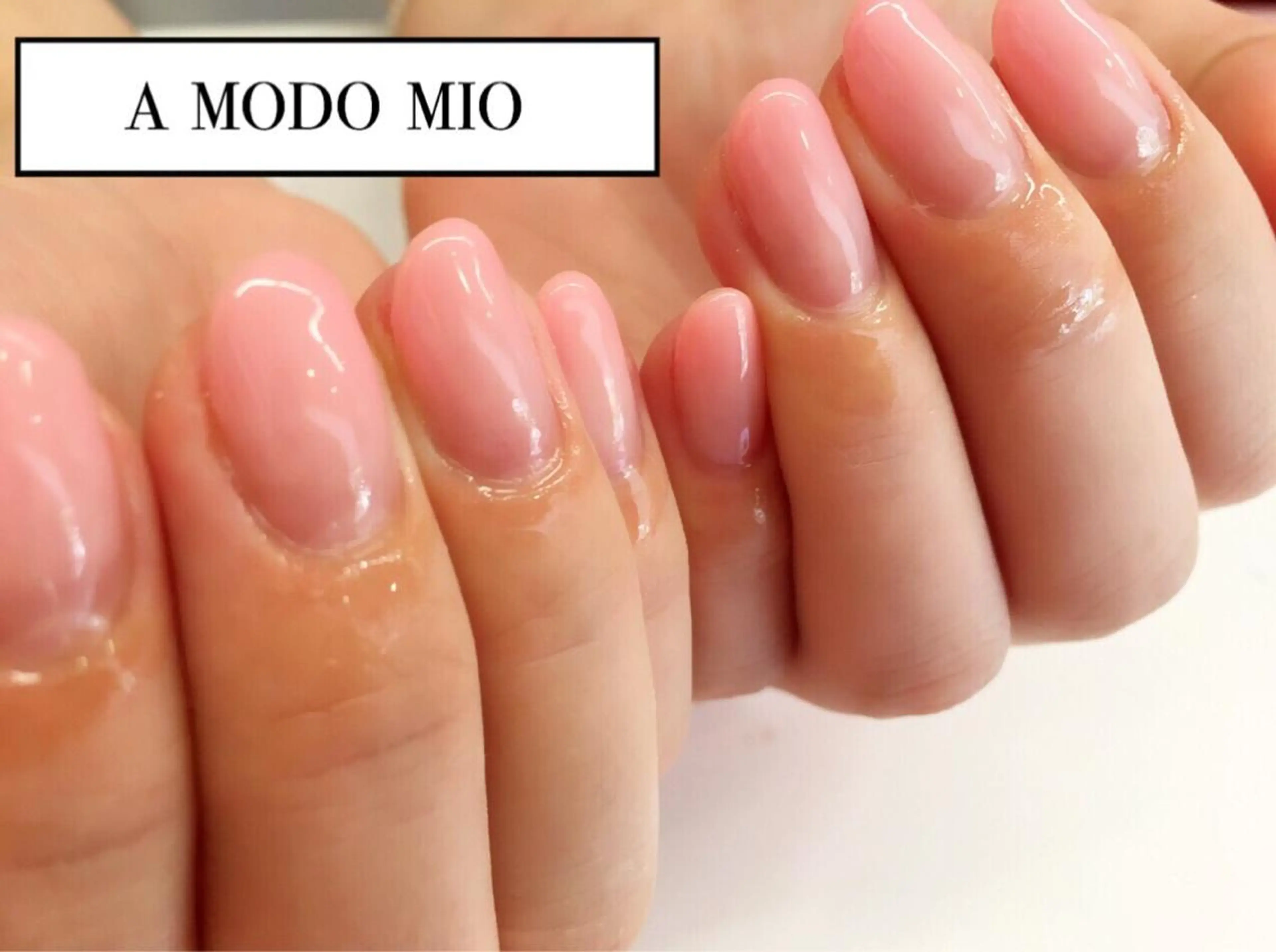 ネイル A MODO MIOのネイルデザイン