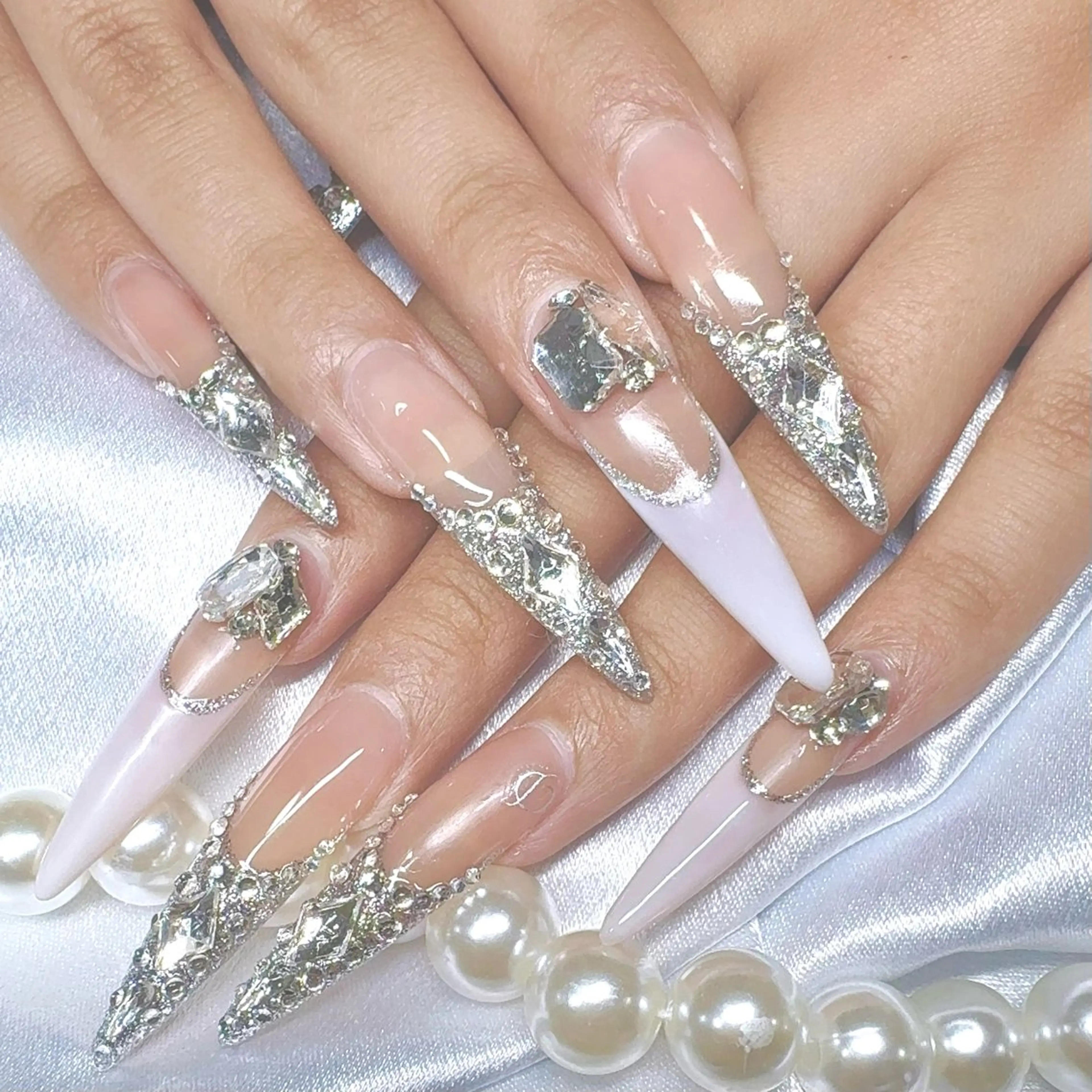 ネイル ハンドネイル ハンドケア minami ネイルのネイルデザイン