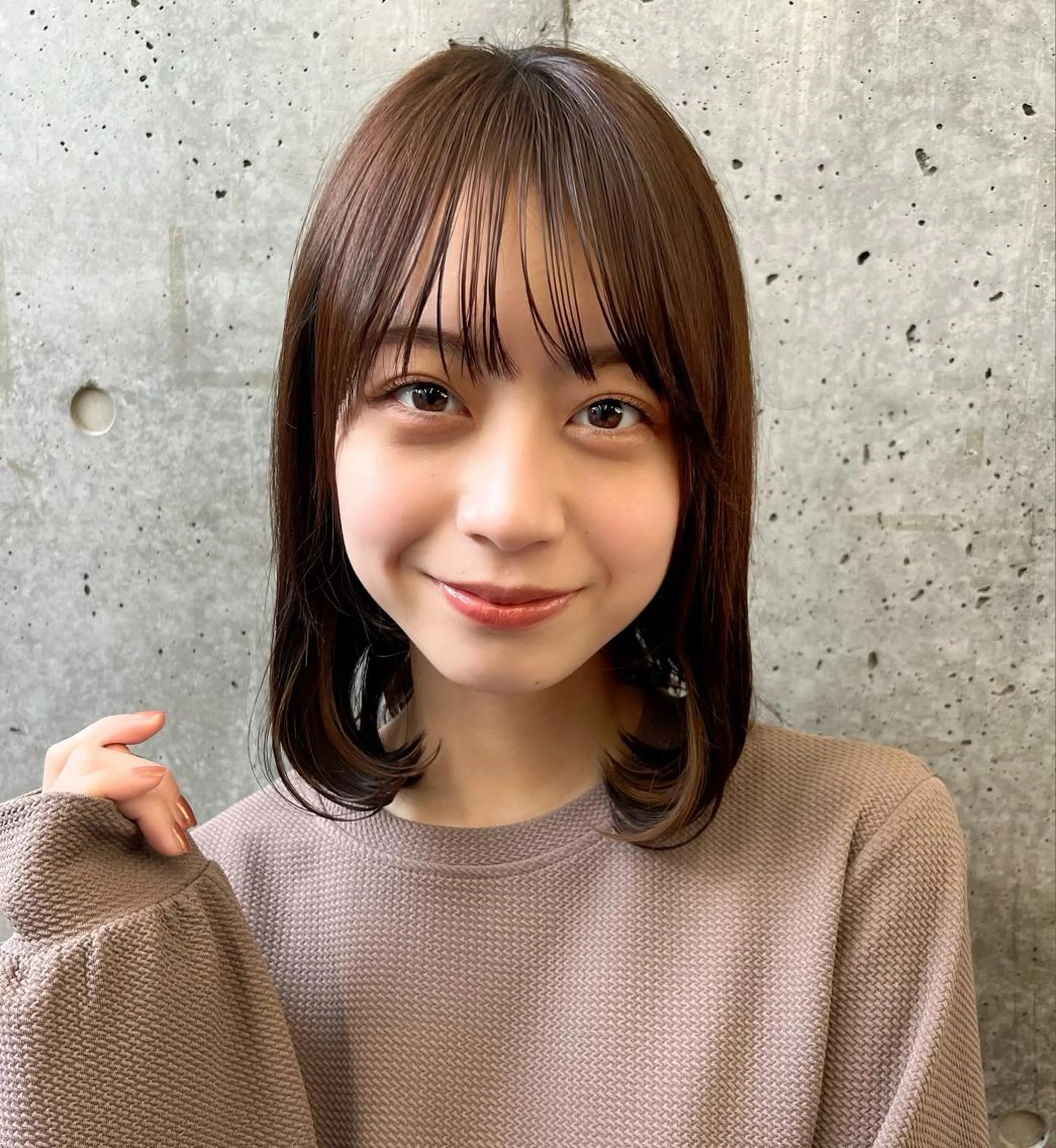 ミディアム 🎧パーソナルケア/ 透明感カラー/ミユのヘアスタイル