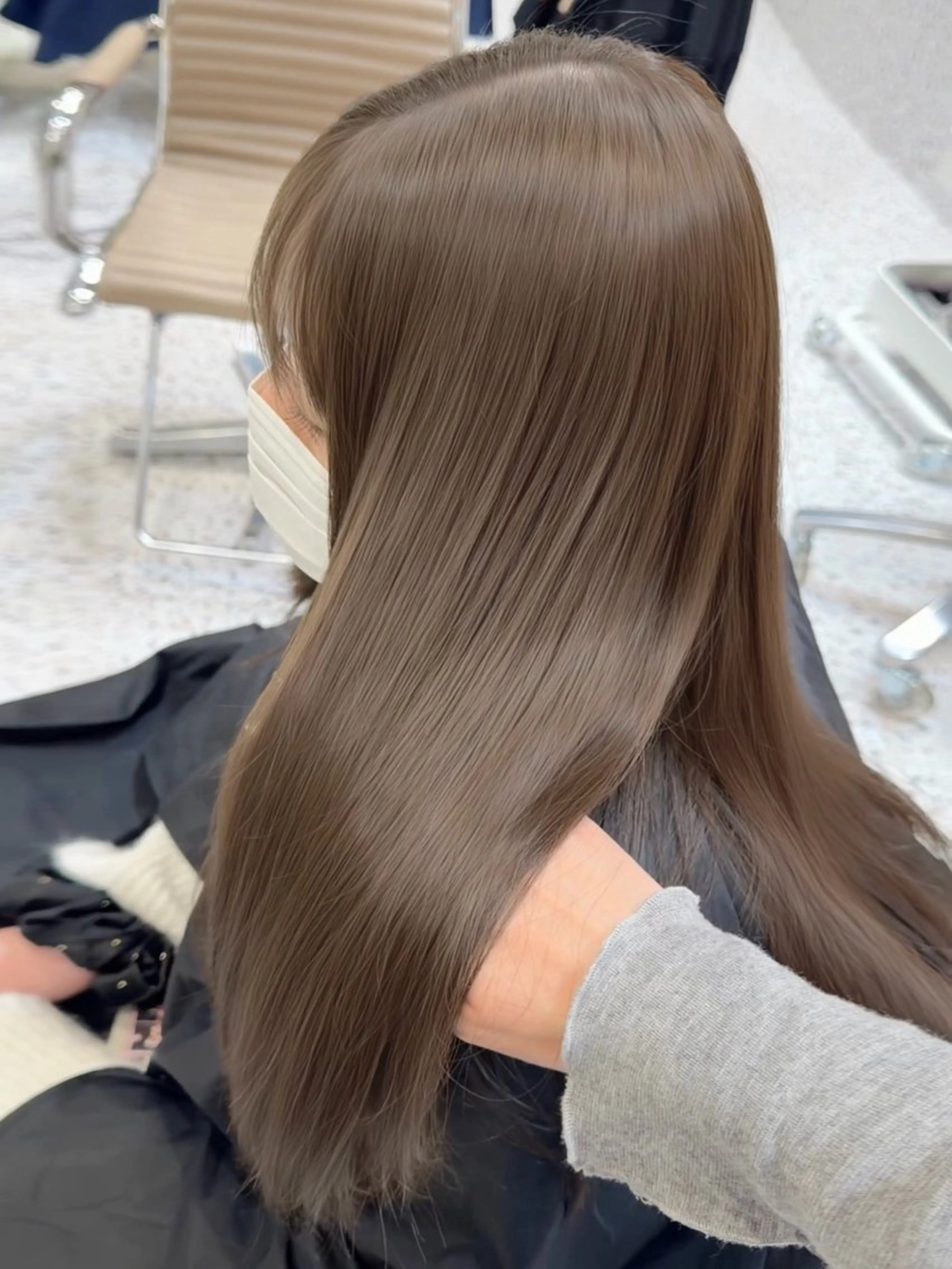 ミディアム カラー ヘアカラー Loom by Sea 新宿所属・Kaede/ブリーチ なし/レイヤー🤍のヘアスタイル