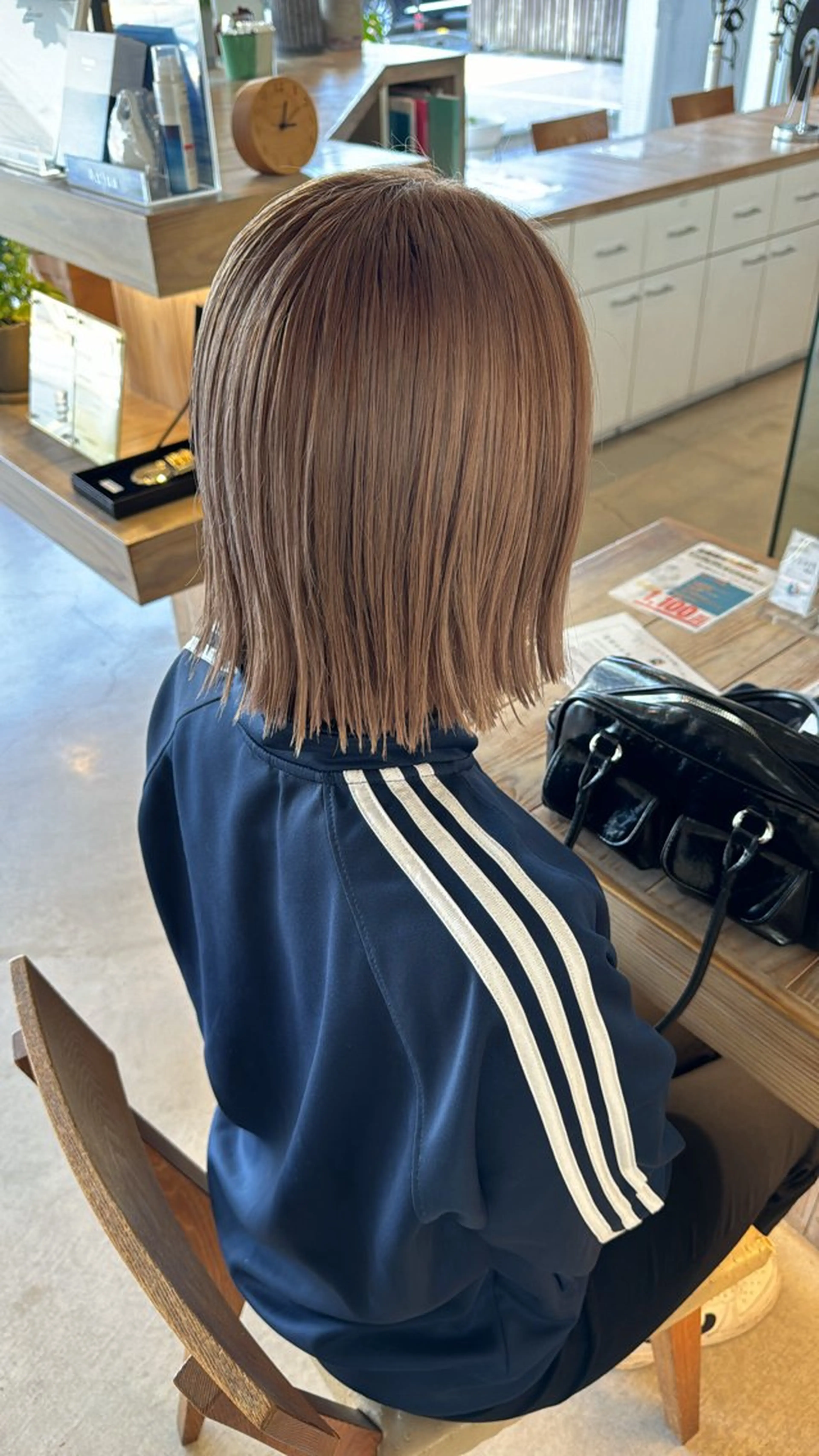 ケアブリーチ＋Aujuaトリートメント(髪質診断付き)の写真