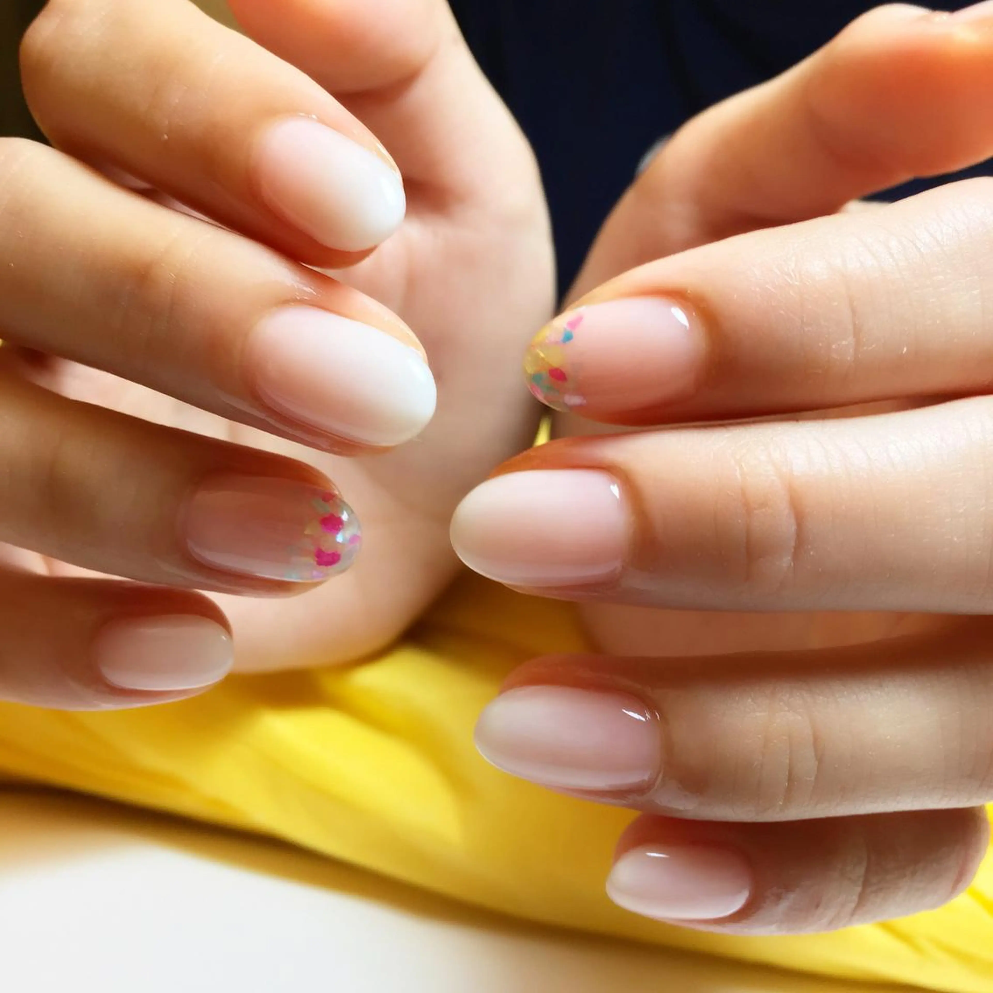 ネイル グラデーション Nail salon viewt55☺︎のネイルデザイン