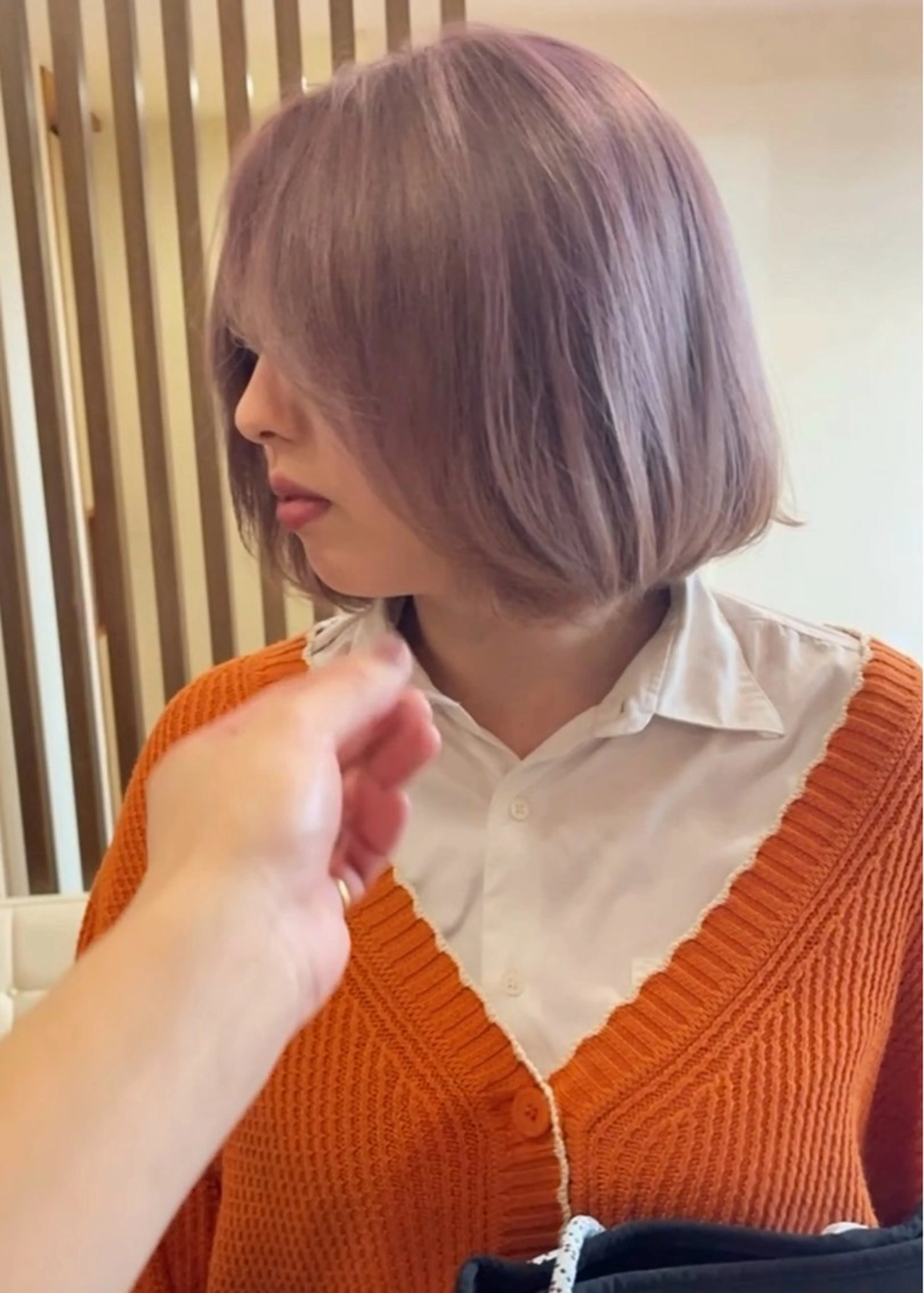 ショート カラー ラベンダーカラー ラベンダーグレー カット ヘアカラー トリートメント 髪質改善ｶﾗｰ ｹｱﾌﾞﾘｰﾁ/ﾀﾑのヘアスタイル