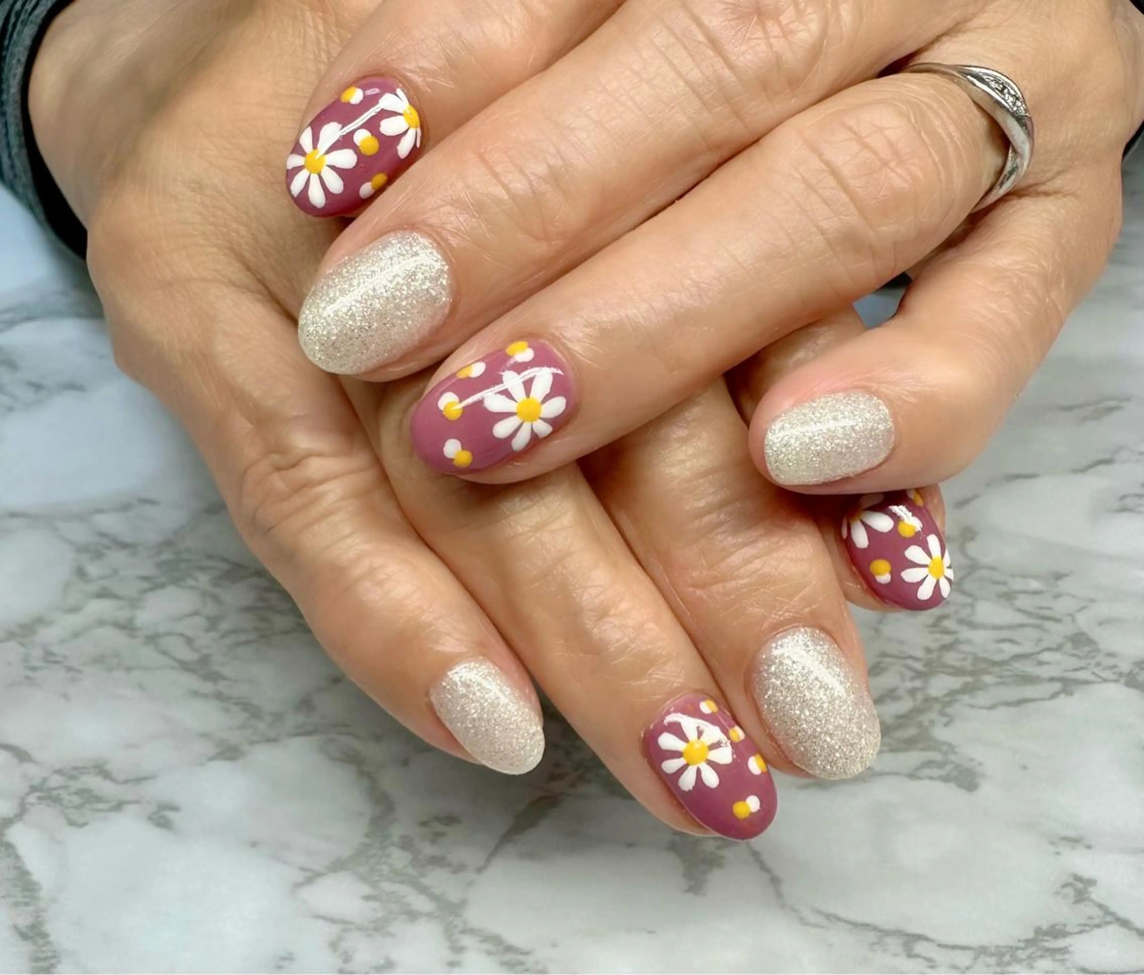 ネイル M.N_ nailのネイルデザイン