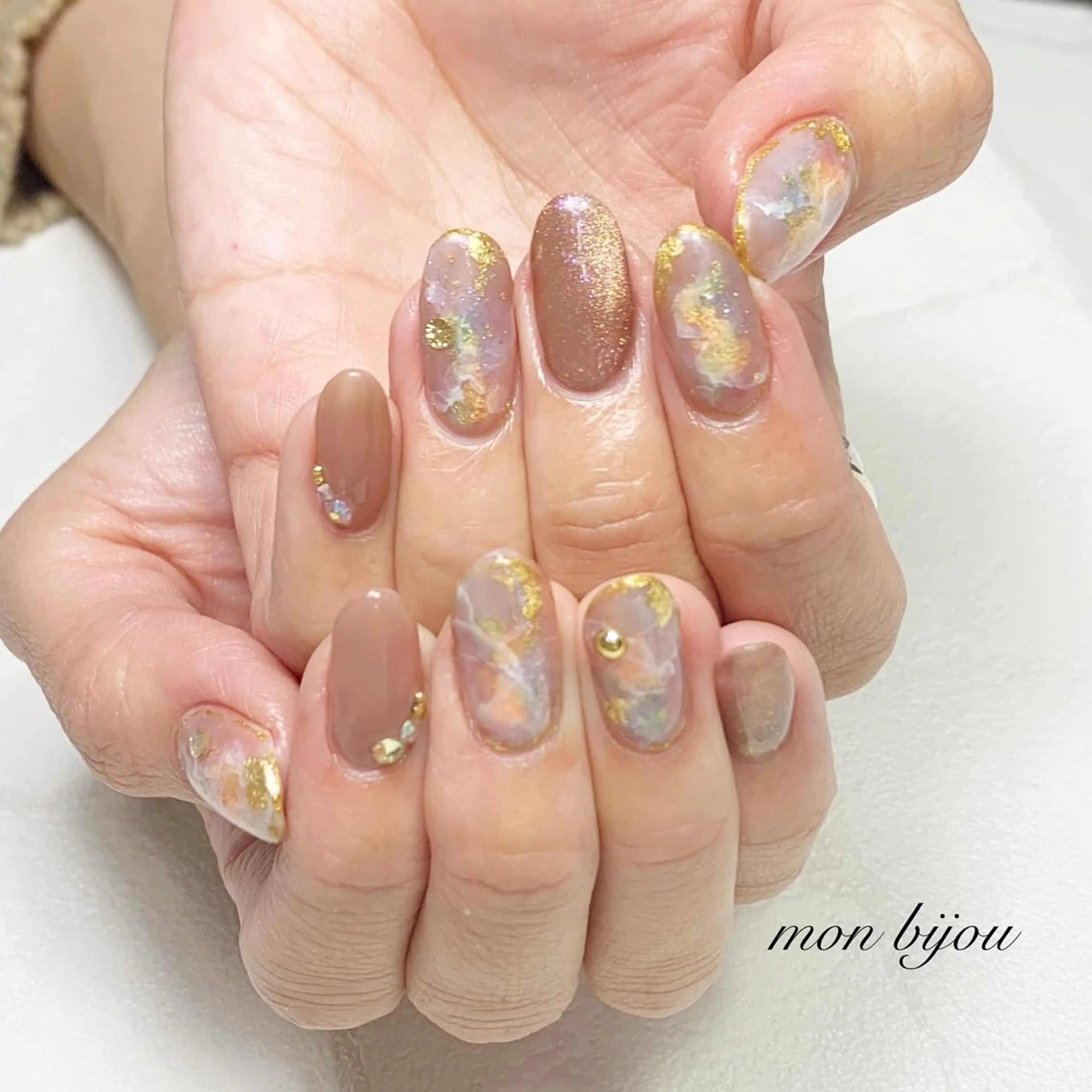ネイル 大理石ネイル(マーブル) ニュアンスネイル オフィスネイル ハンドネイル ハンドケア mon bijou 坪井のネイルデザイン