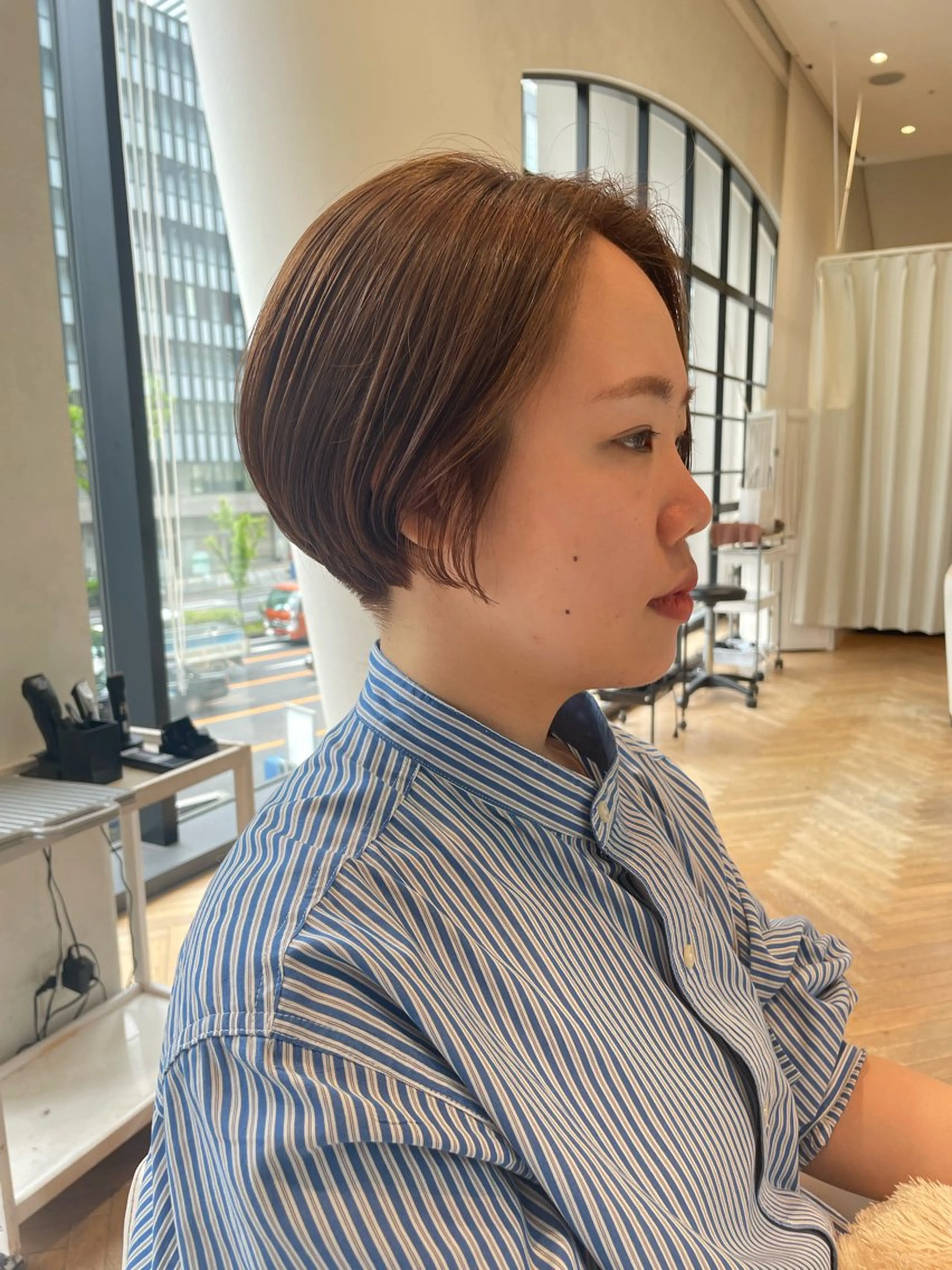 ショート ELLE salon サエのヘアスタイル