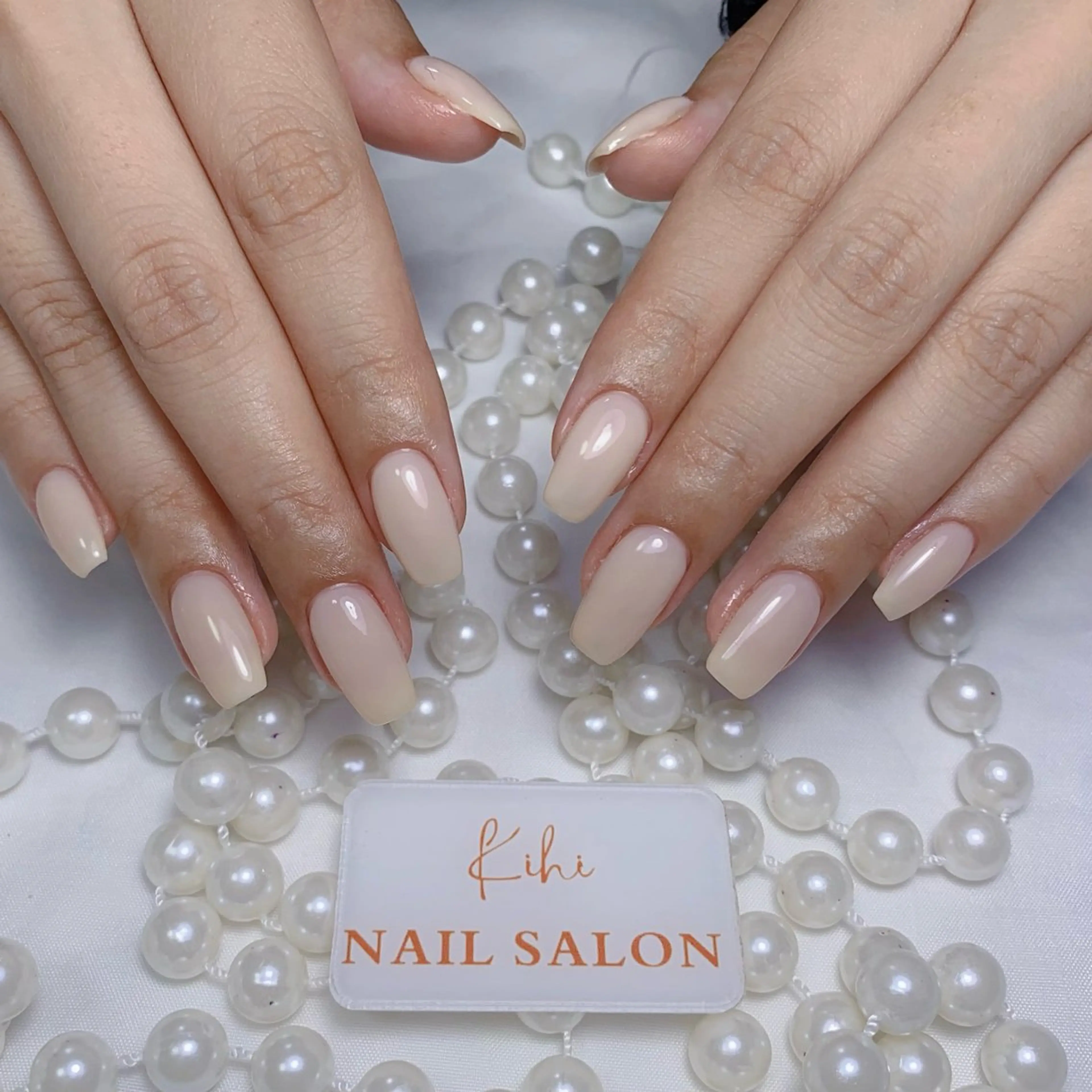 ネイル アートネイル フレンチネイル ジェルネイル グラデーション 韓国ネイル ハンドネイル 💕鈴木ユリ パラジェル/オフ無料のネイルデザイン