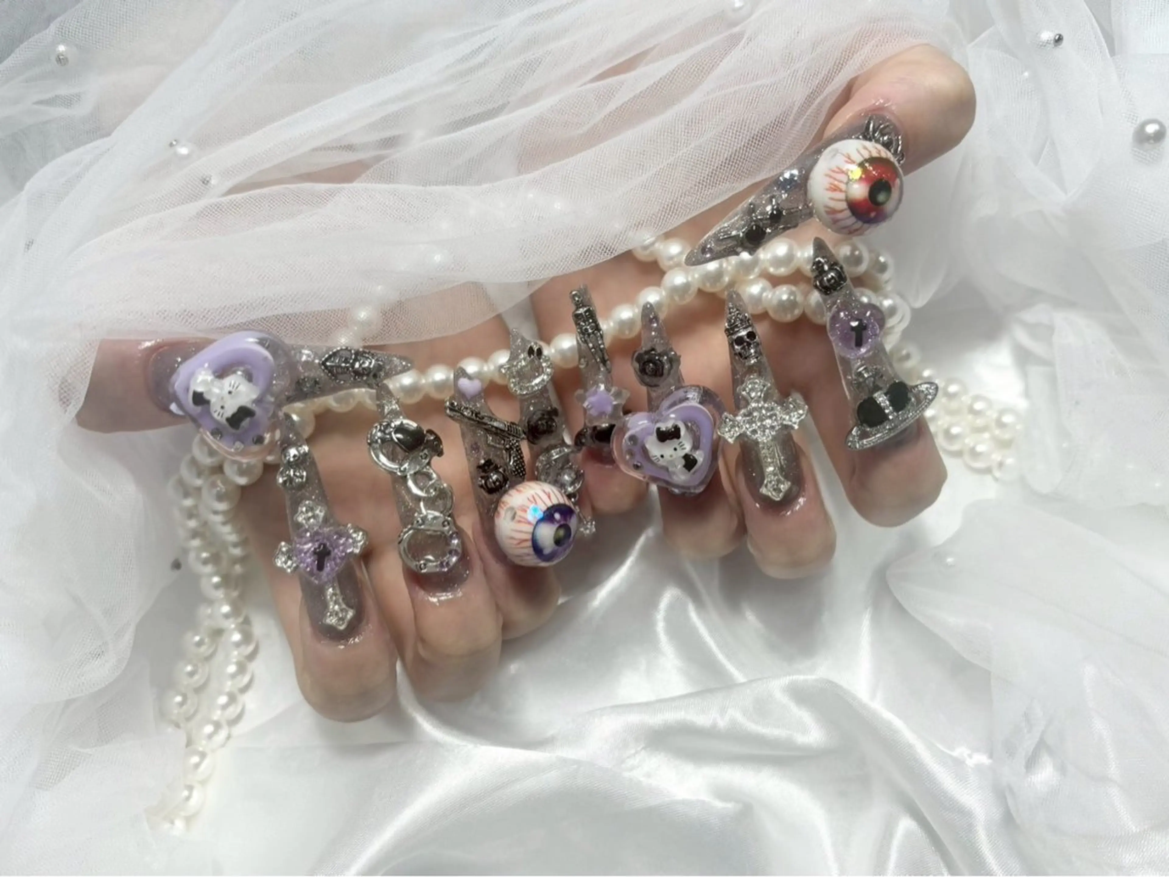 ネイル -ému- k.oのネイルデザイン