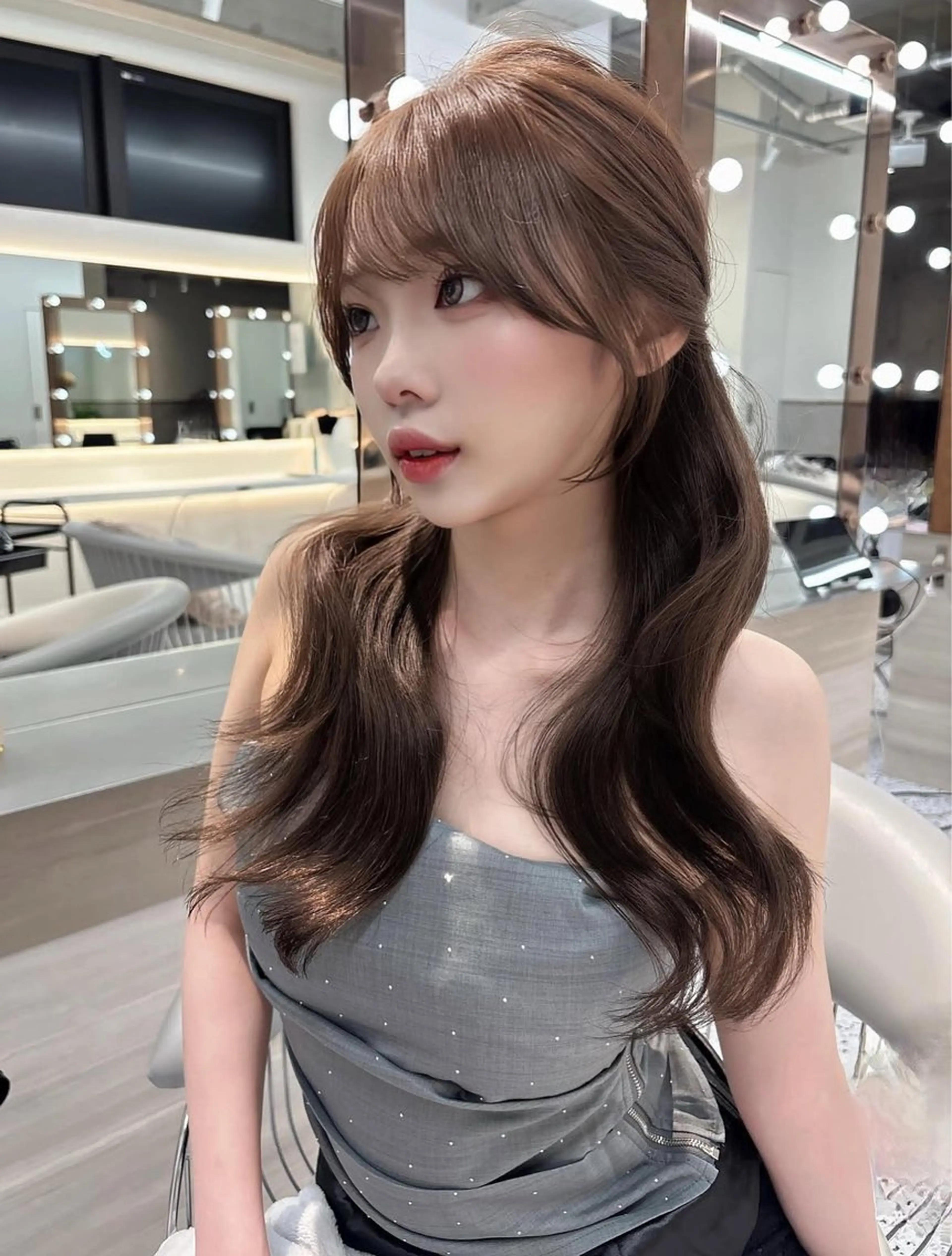 ミディアム カット ヘアカラー rina／ベージュ ワンホン/韓国ヘアのヘアスタイル