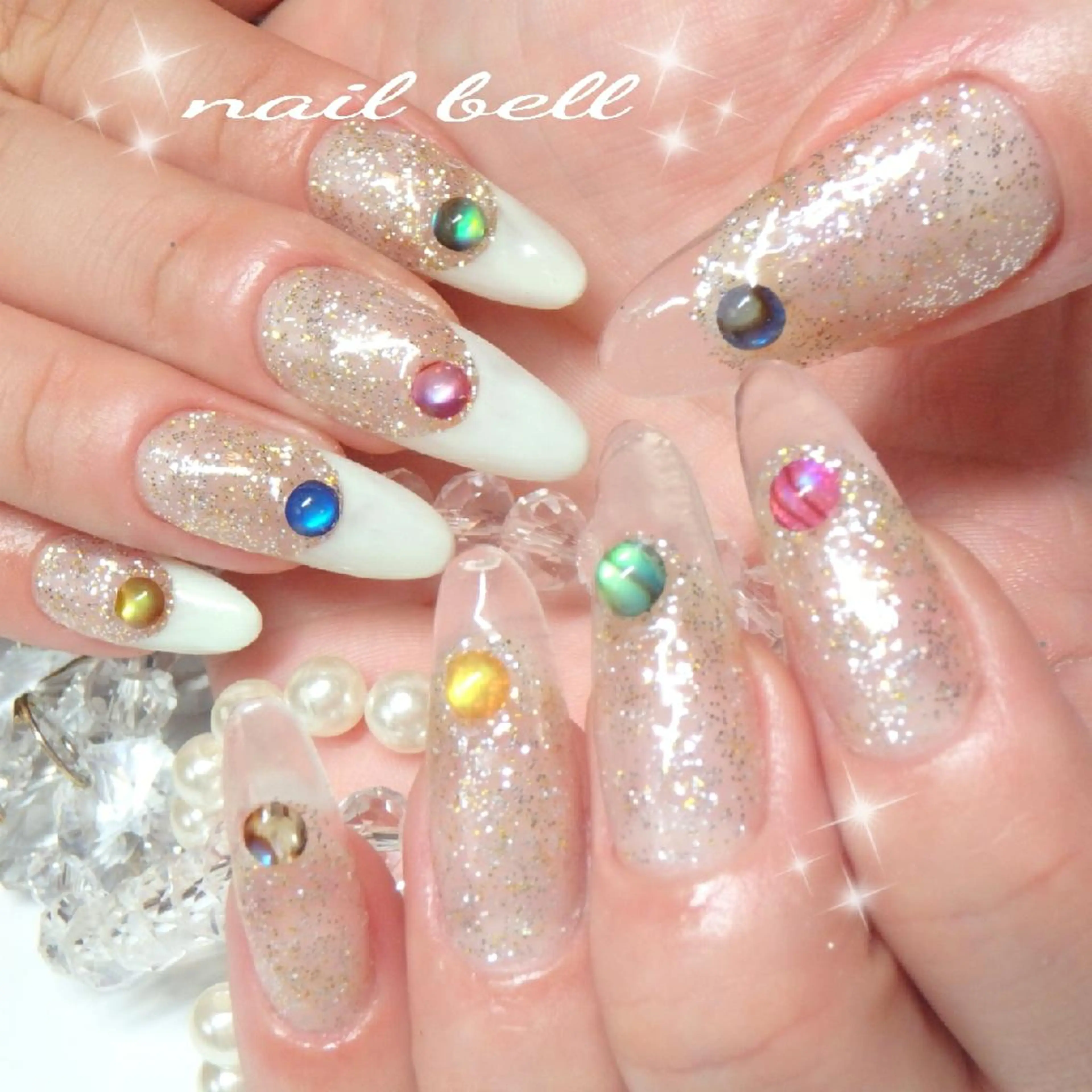 ネイル 占いができるネイルサロン「ネイルベル」所属・さいとう りなのネイルデザイン