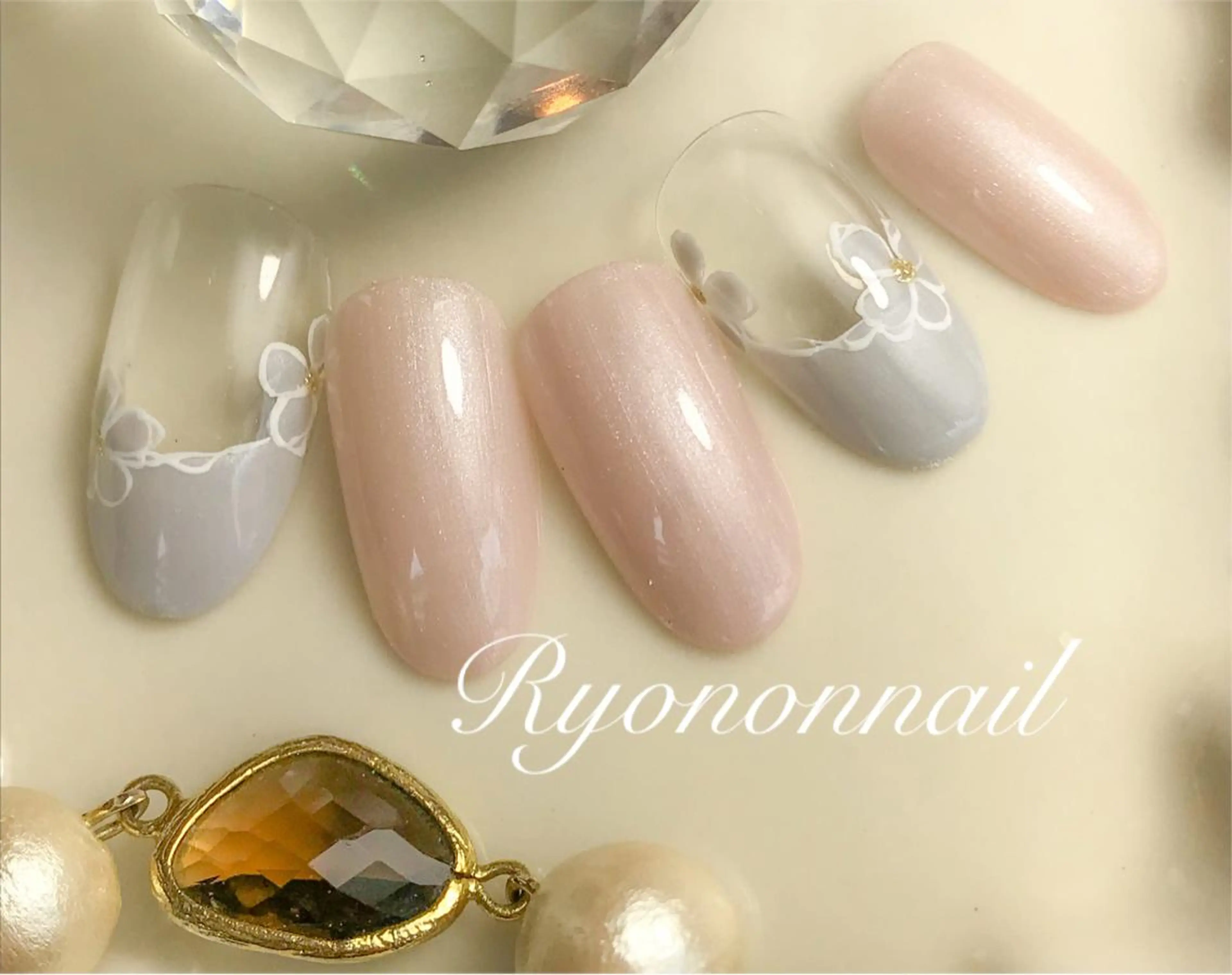 ネイル Ryononnail(リョノンネイル)所属・Ryononnail 上谷典子のネイルデザイン