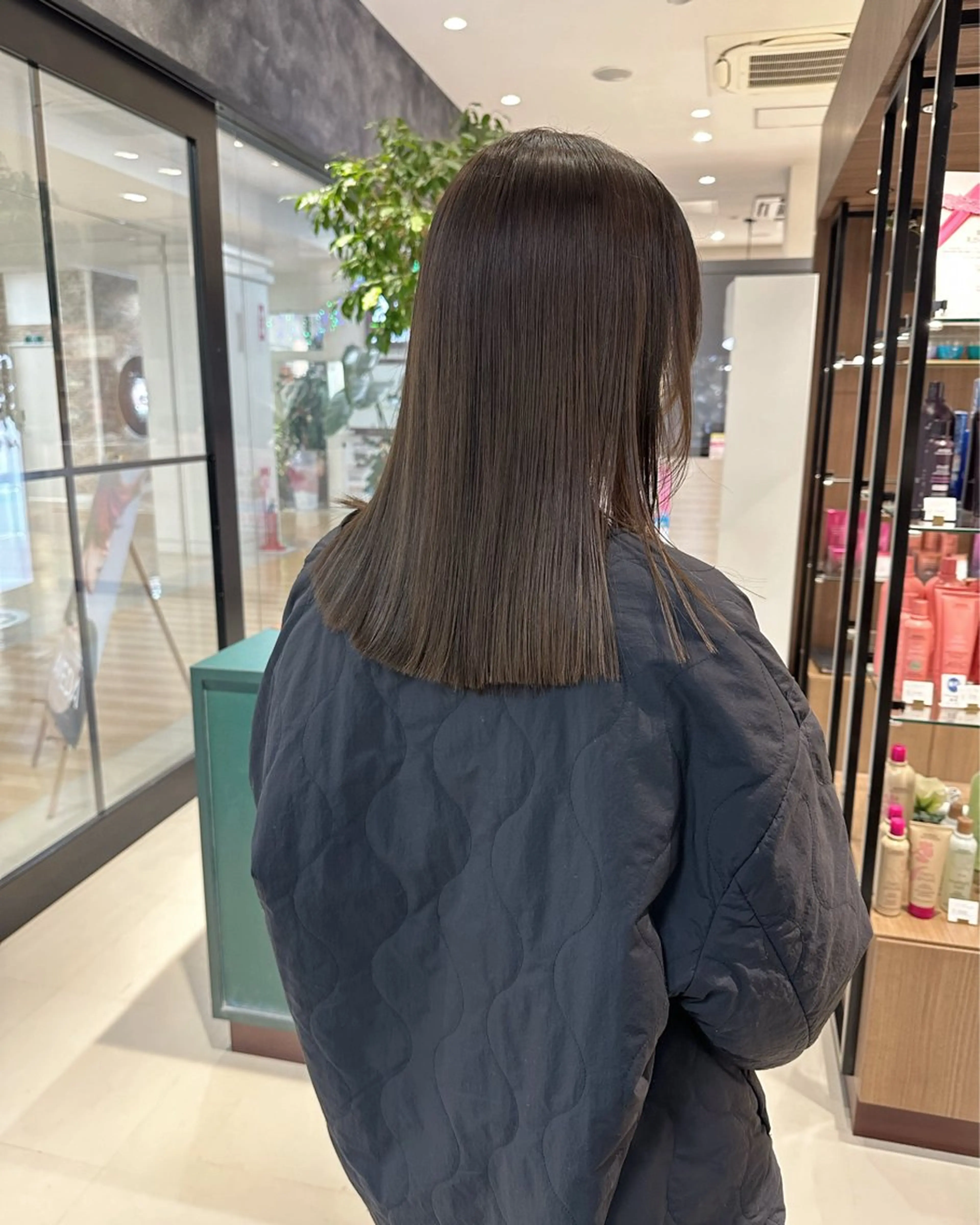 セミロング カラー ベージュカラー オリーブベージュ rilliant所属・中原 つくしのヘアスタイル