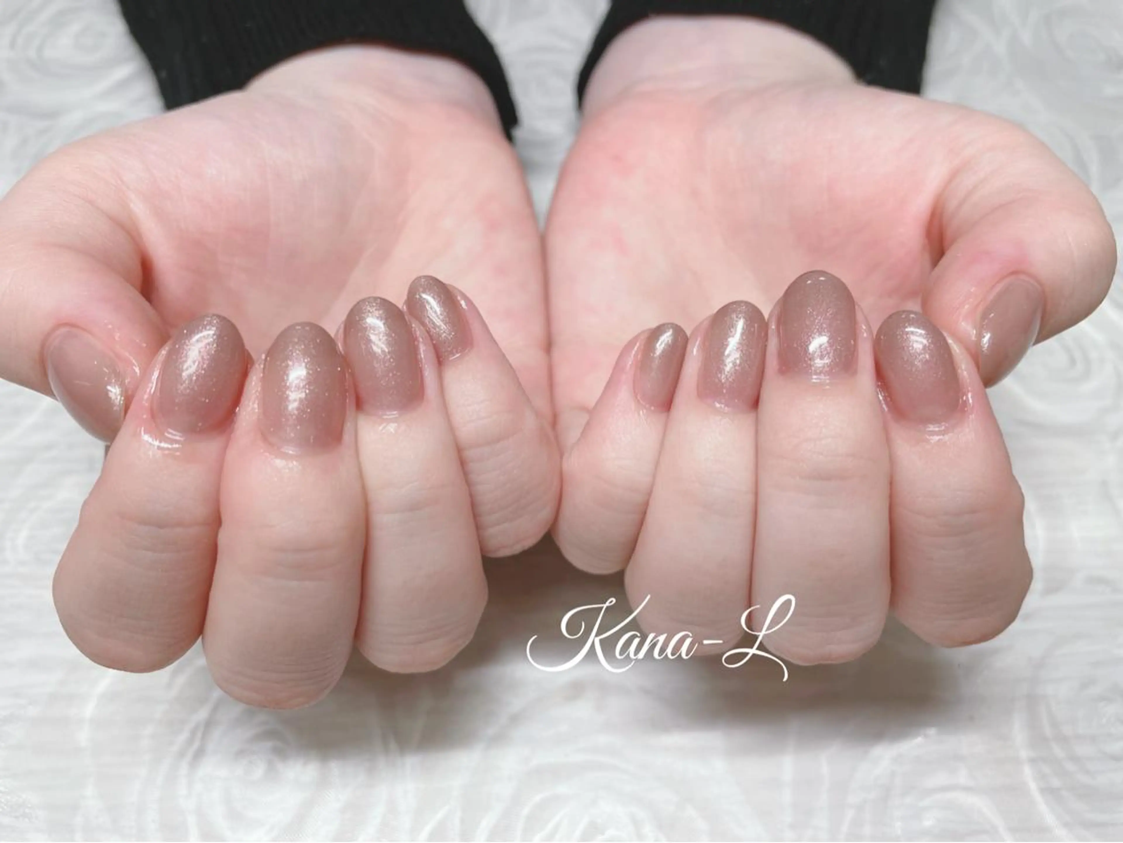 カラー ネイル ラメ(グリッター) ワンカラーネイル 芦辺 香奈のネイルデザイン