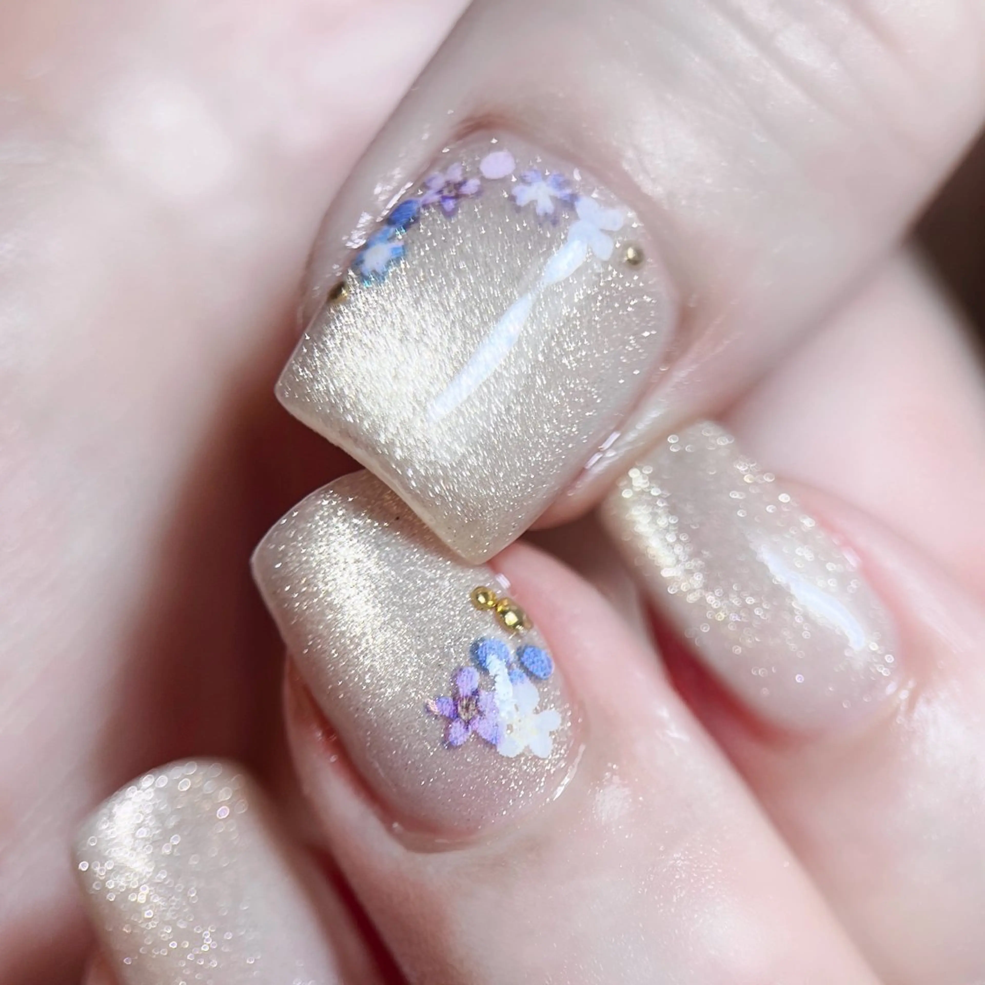 ネイル nailsalon R’のネイルデザイン