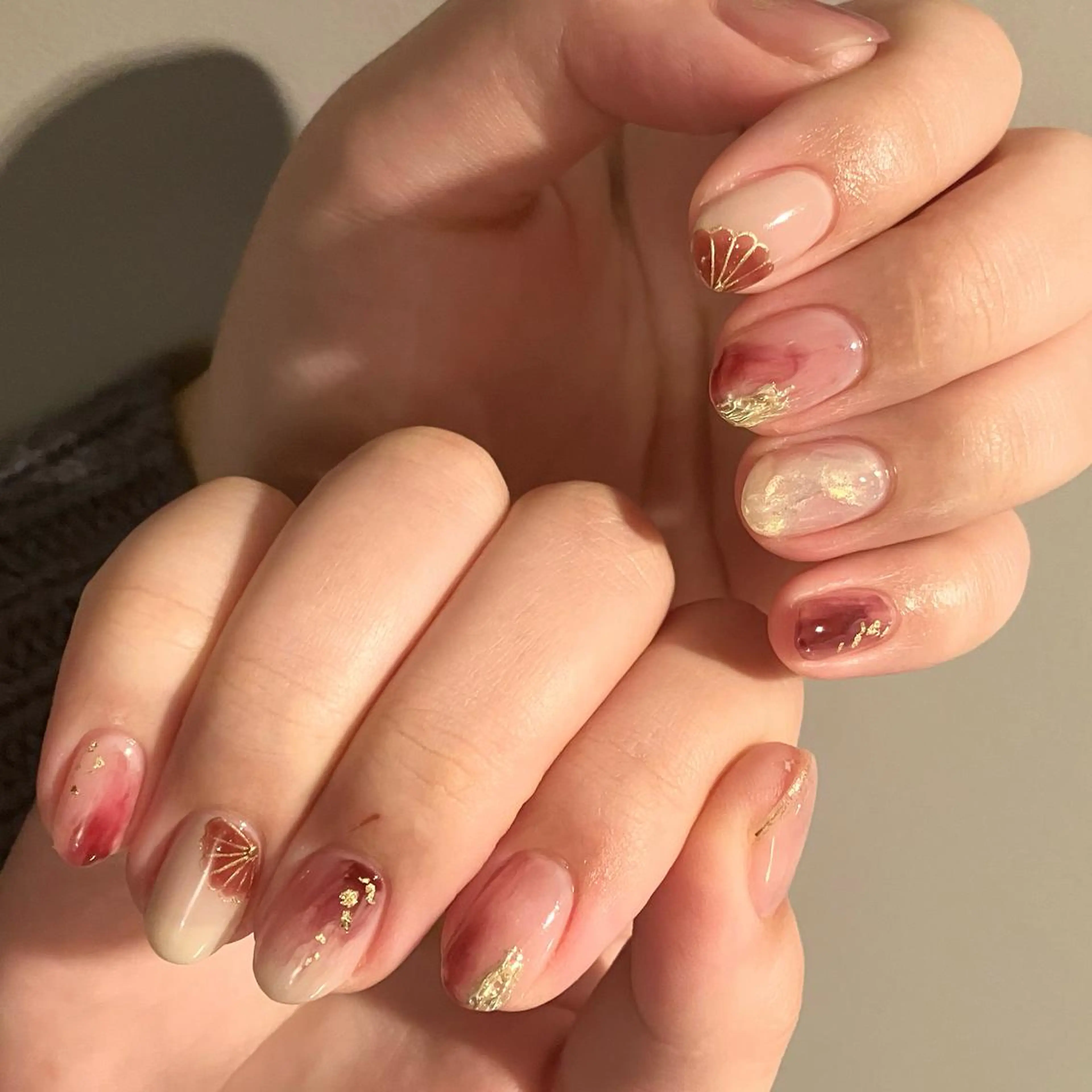 ネイル ハンドネイル ウシク ミユキのネイルデザイン