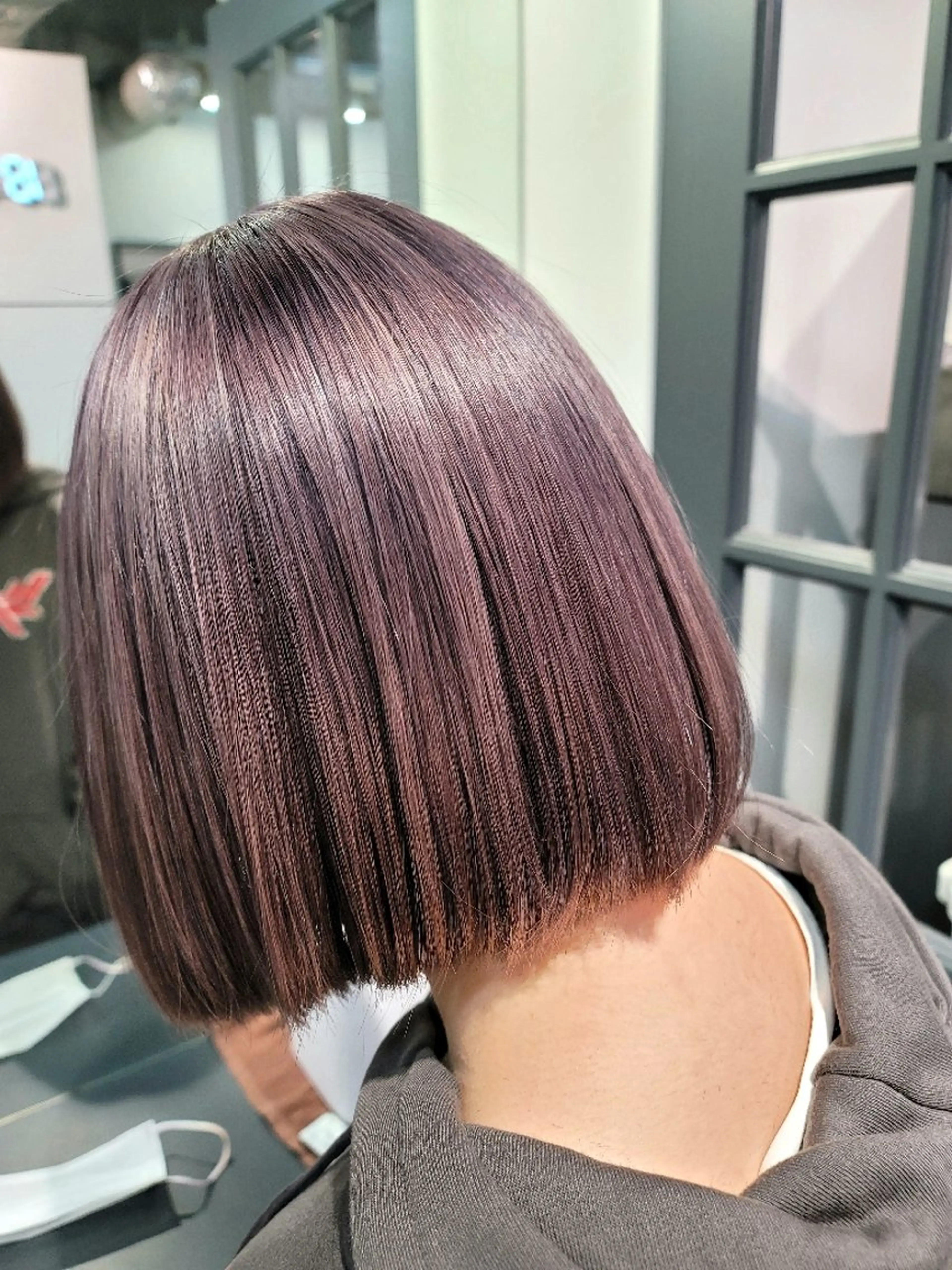 ショート カラー ✨弱酸性縮毛矯正✨ ✨髪質改善✨hiroのヘアスタイル