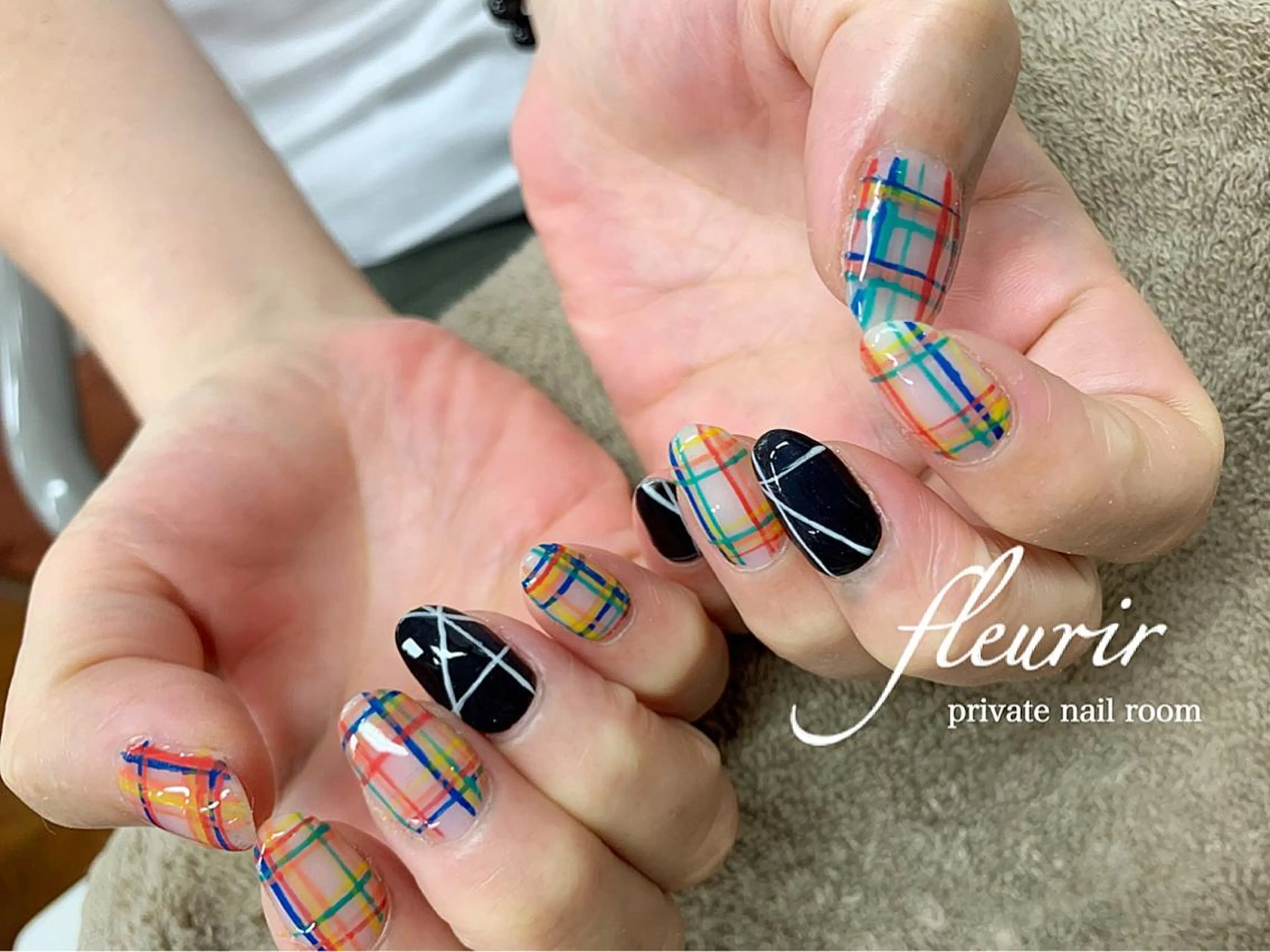 ネイル フルリール 【プライベートサロンのネイルデザイン