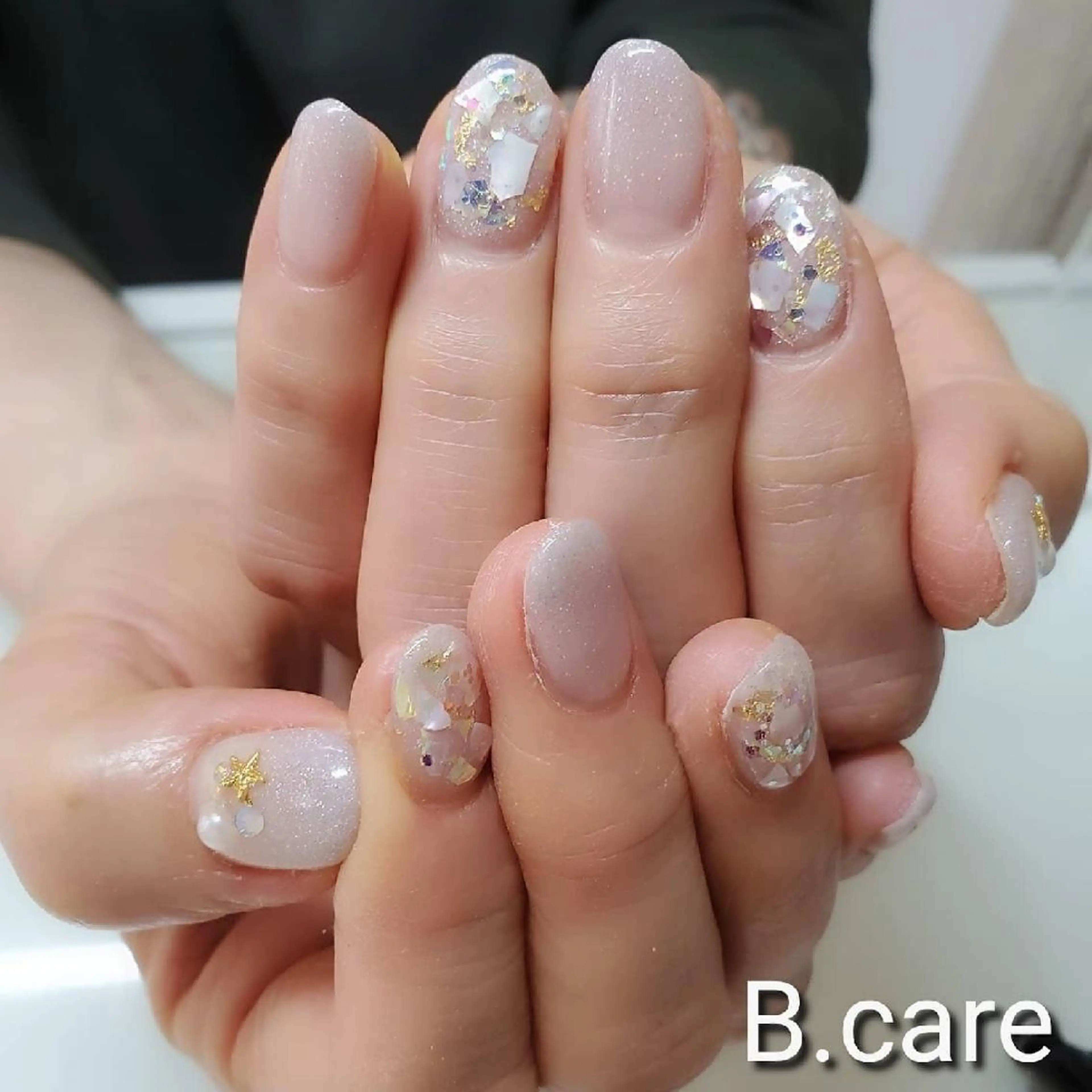 ネイル B.care自由ヶ丘所属・早坂  のネイルデザイン