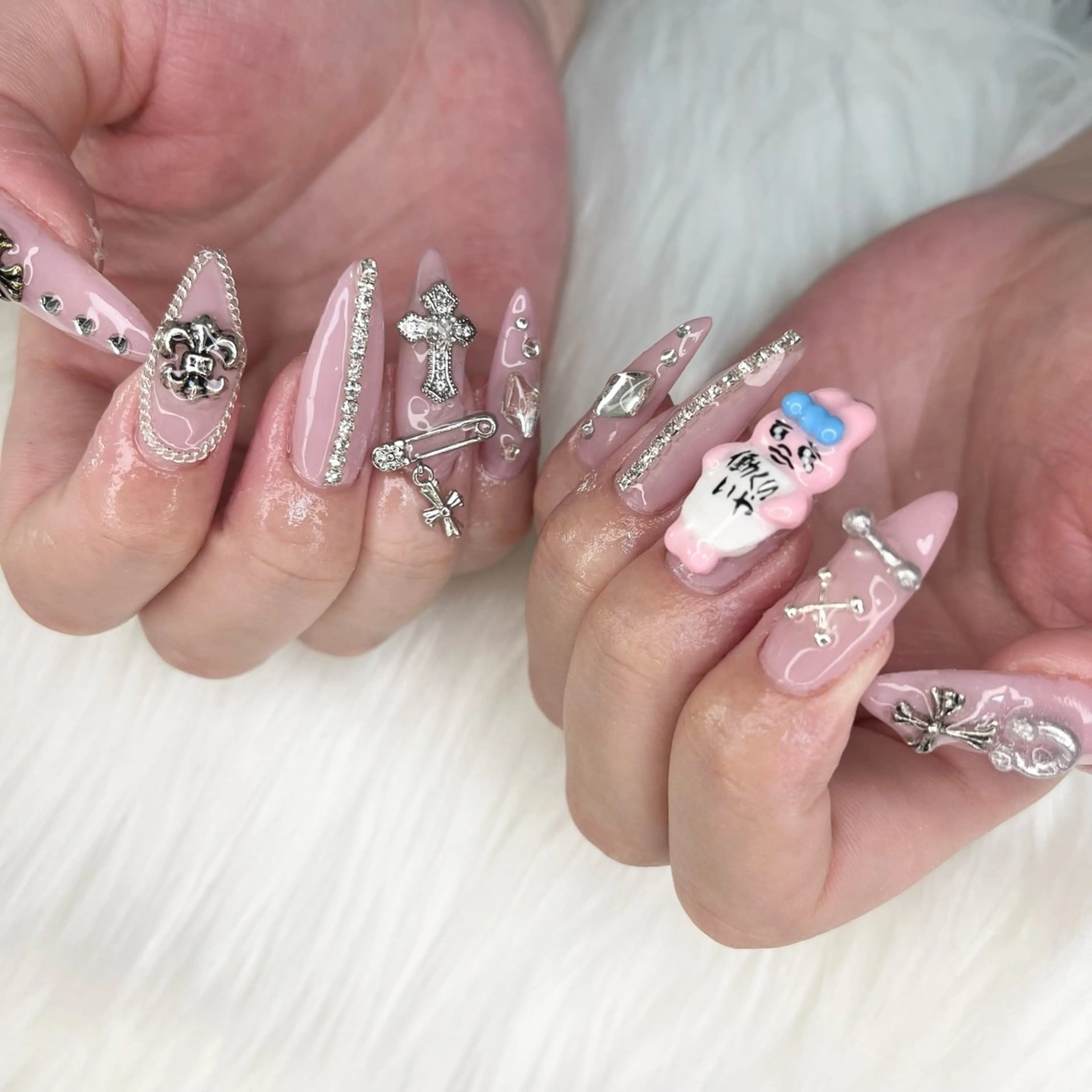 ネイル ハンドネイル nailsalon Apis所属・Apis manakaのネイルデザイン