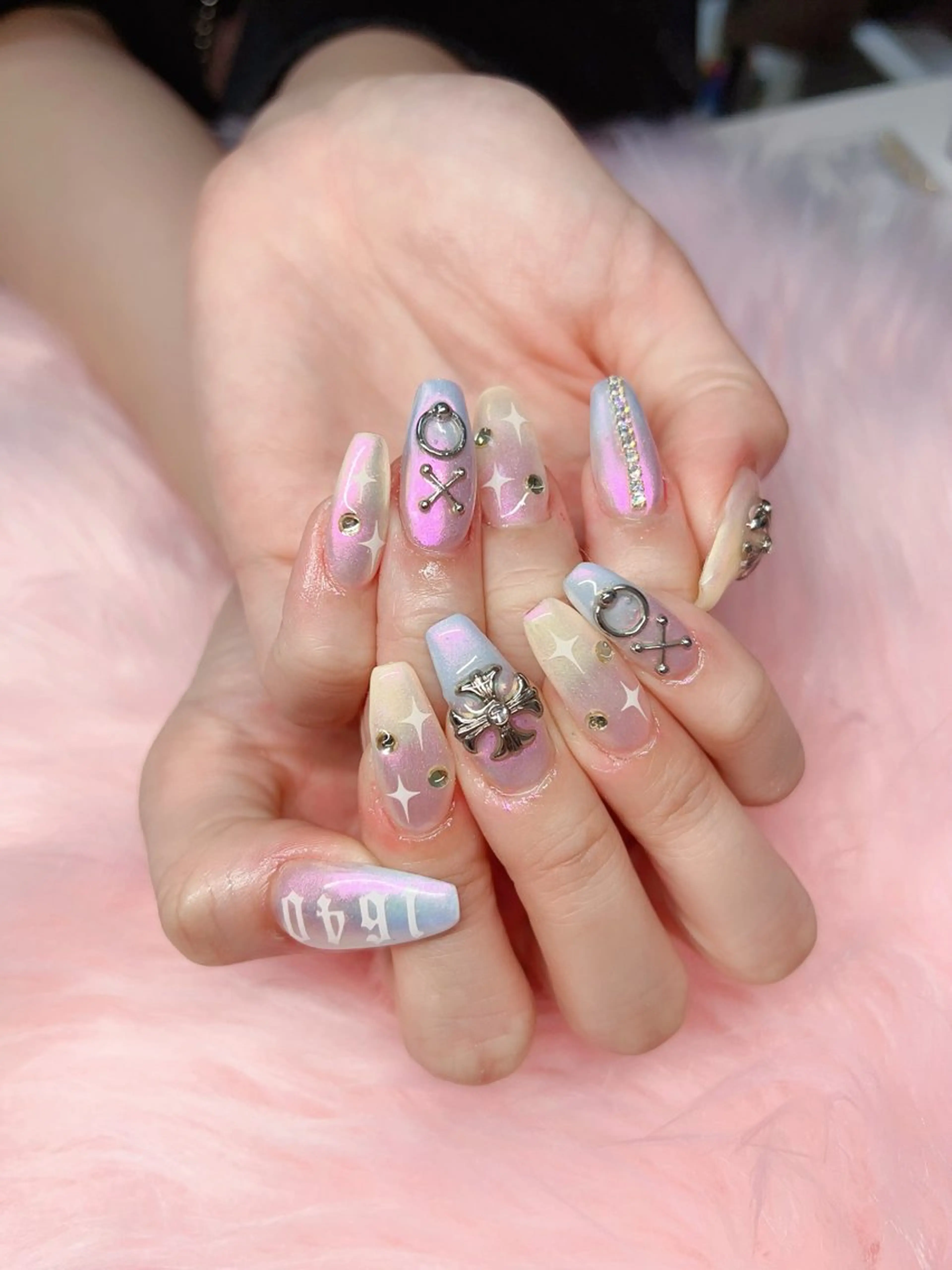 ネイル ハンドネイル ハンドケア 💜MIYA nail川崎店のネイルデザイン
