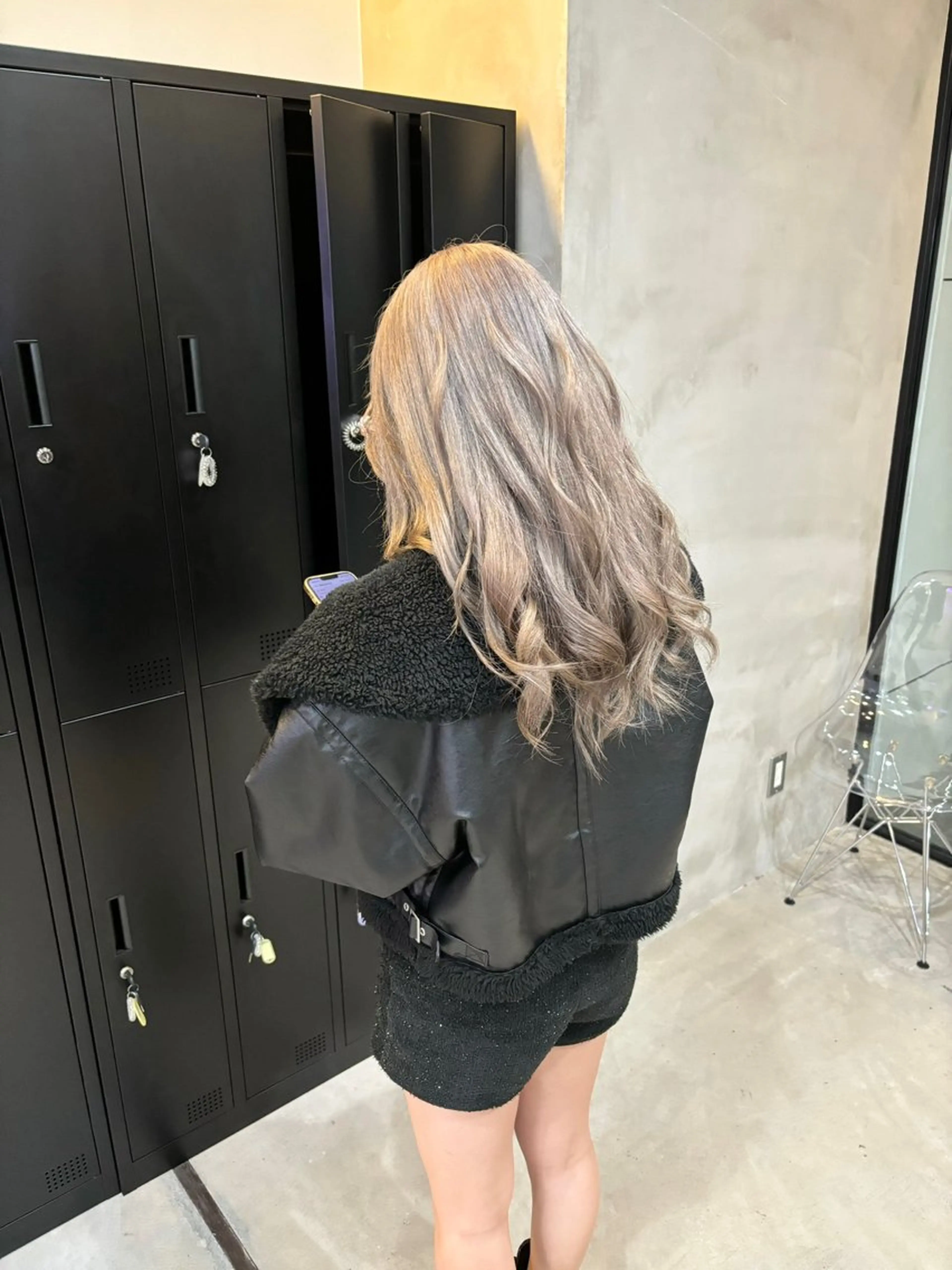 ロング カラー バレイヤージュ ブリーチ ケアブリーチ ダブルカラー イヤリングカラー 長谷川 湧のヘアスタイル