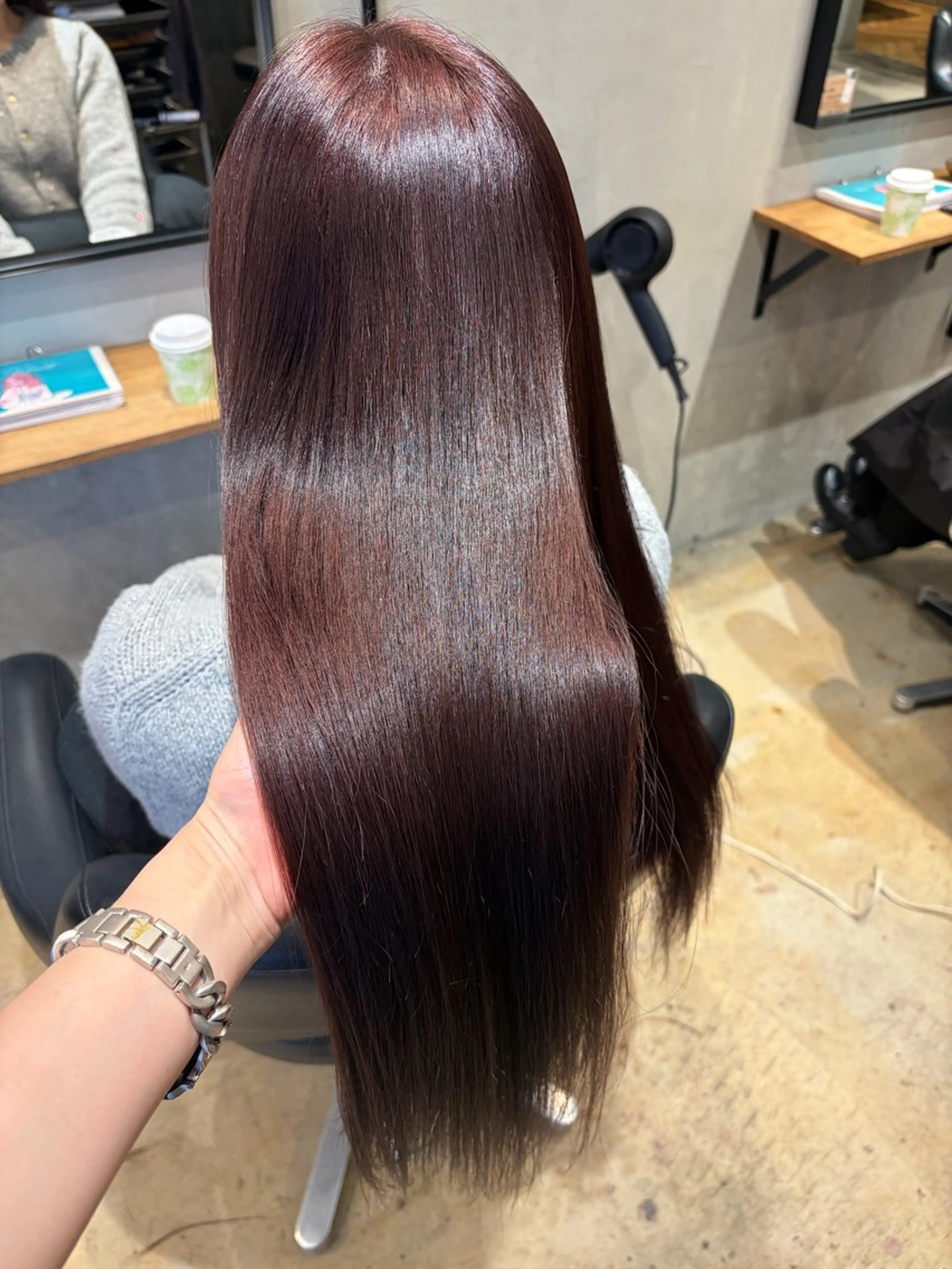 ロング カラー ブラウンカラー ピンクカラー ピンクブラウン カット ヘアカラー みわ/博多 ブリーチ/メンズヘアのヘアスタイル