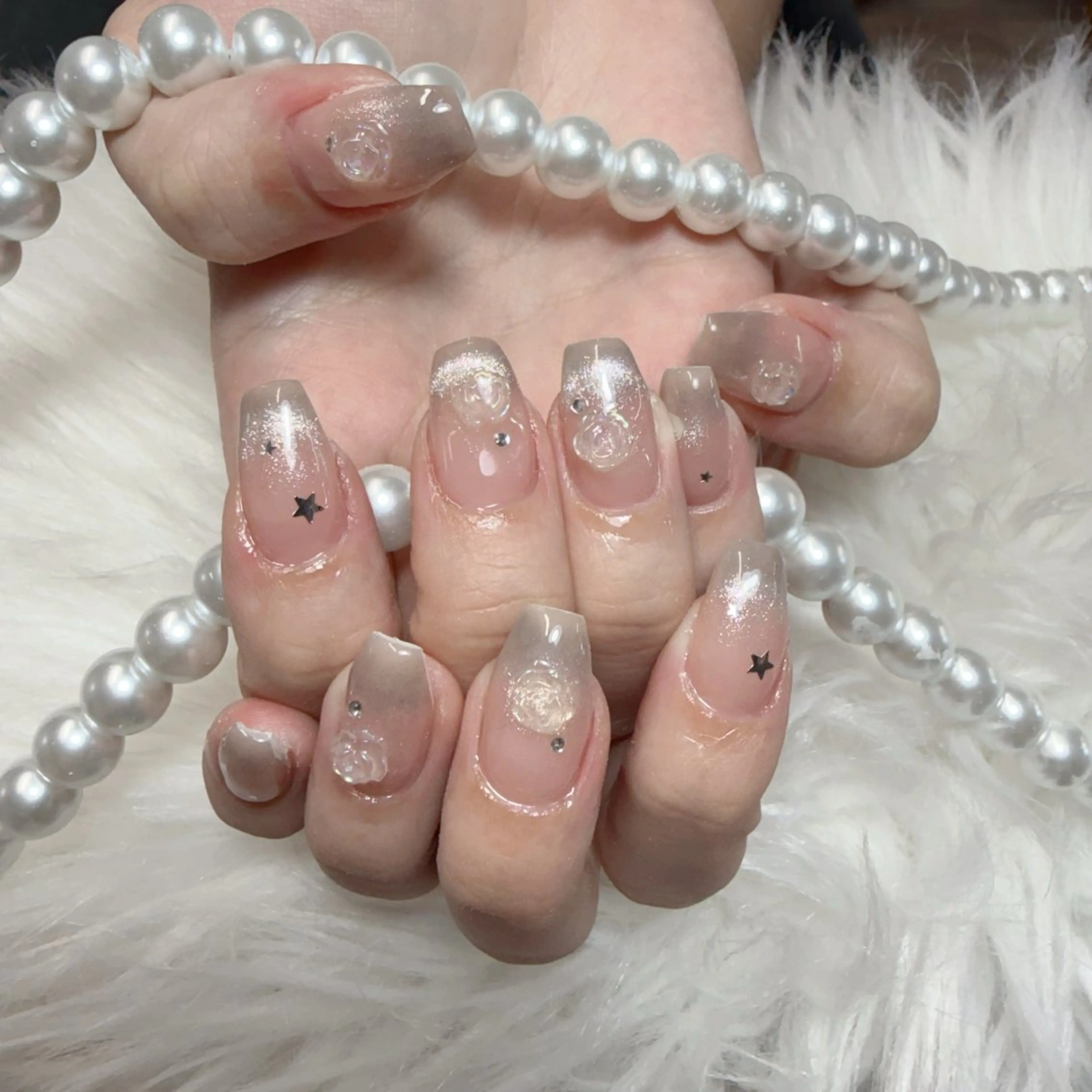 ネイル ハンドネイル 🎀nana🫧 ワンホンネイル🎀のネイルデザイン