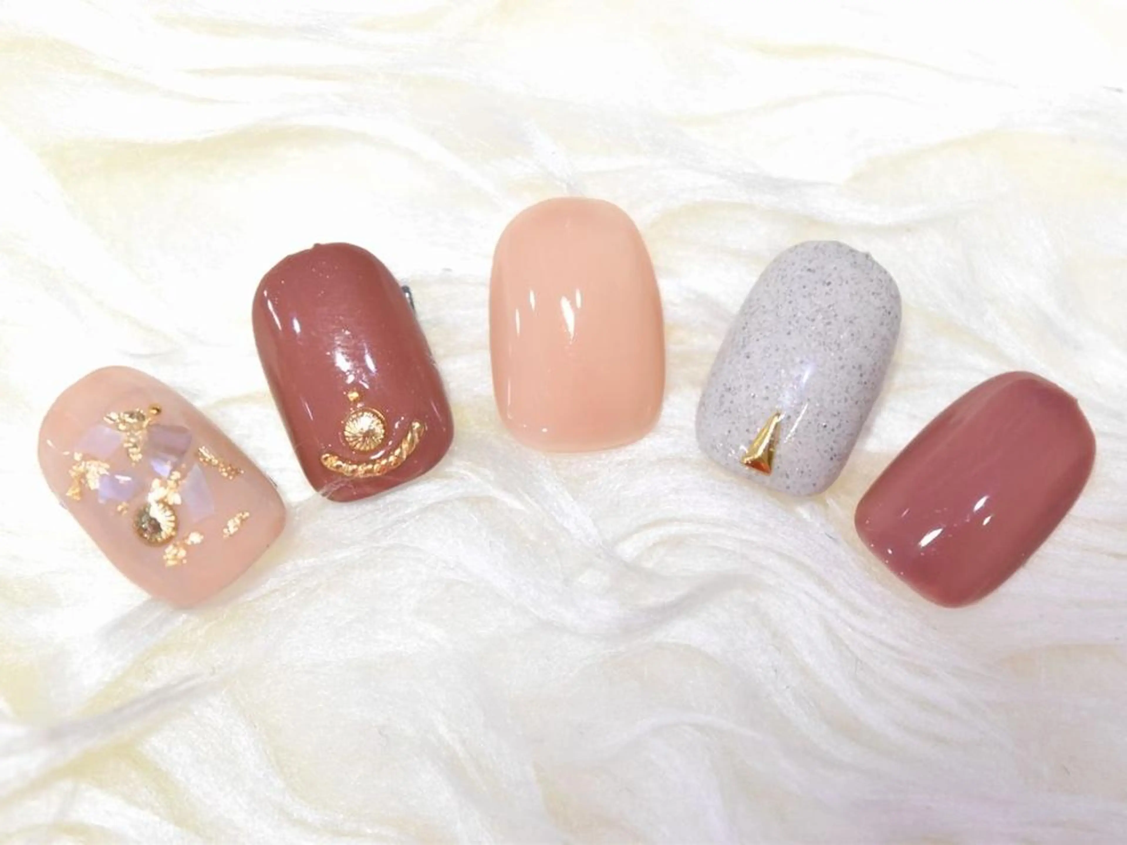 ネイル ハンドネイル Nail&eye Belire 新宿のネイルデザイン