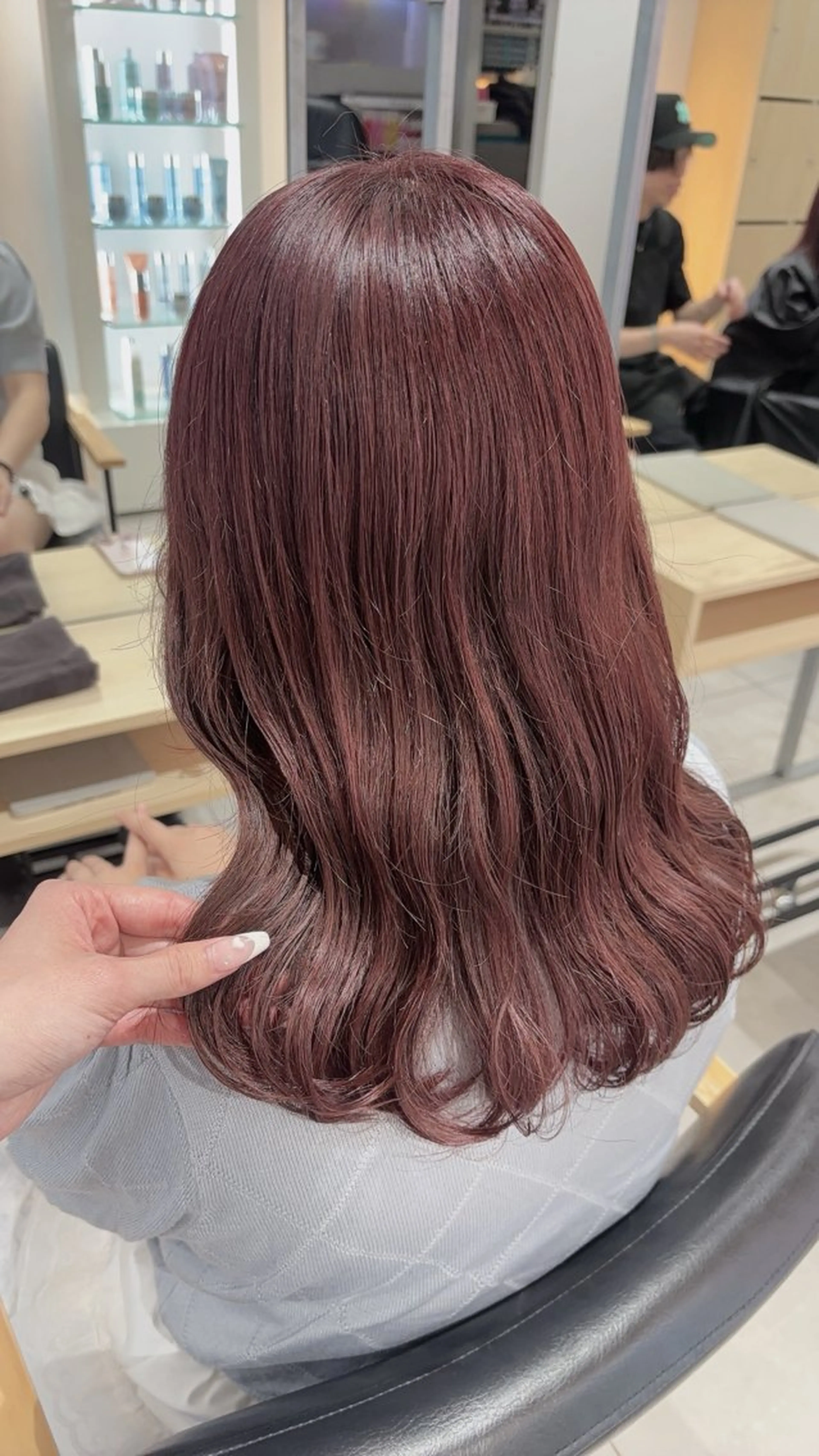 セミロング ヘアカラー トリートメント ヘアセット ゆるふわ透明感カラー 🎀ほの/表参道のヘアスタイル
